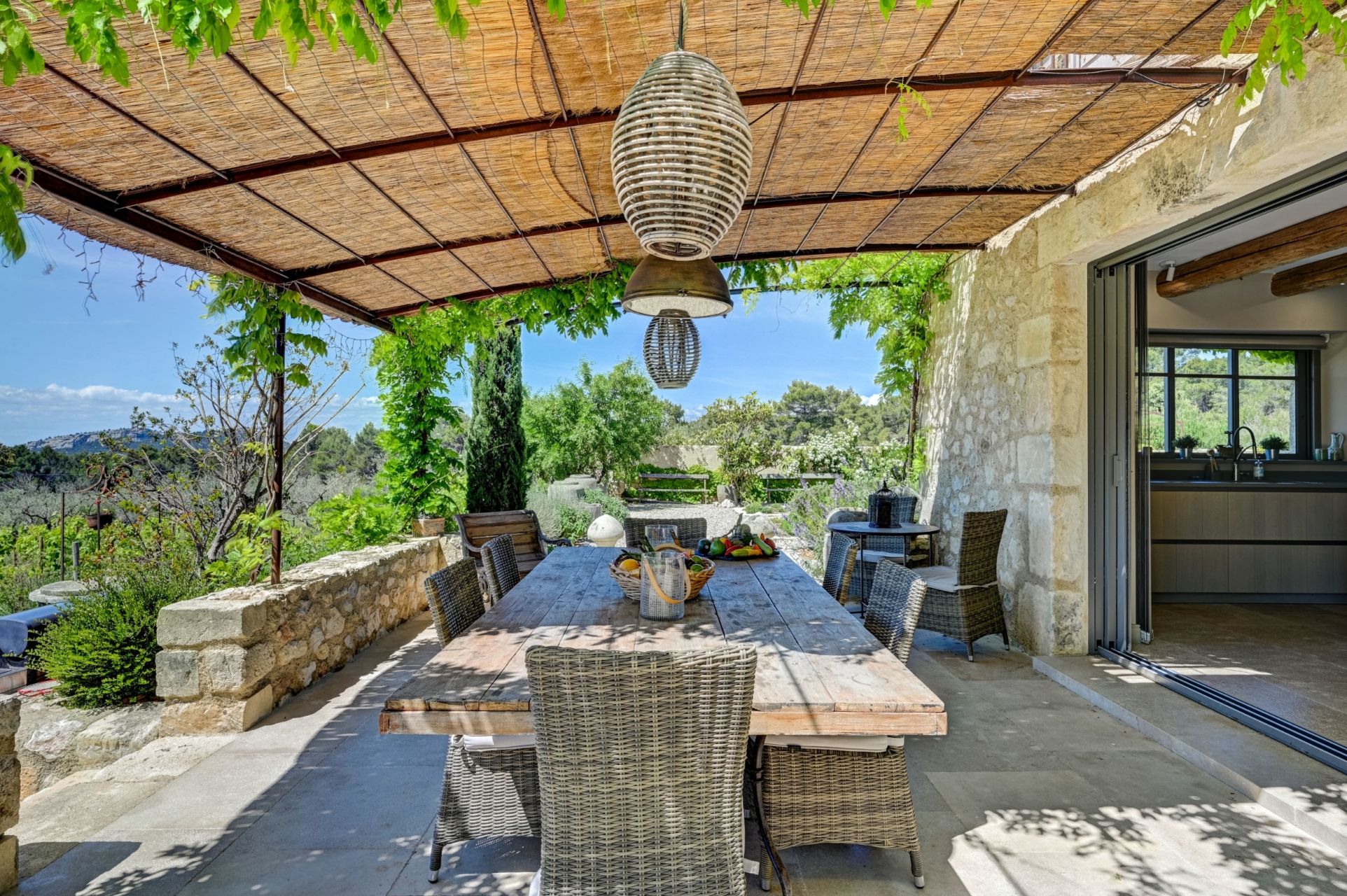 mas 5 Pièces en location saisonnière sur LES BAUX DE PROVENCE (13520)