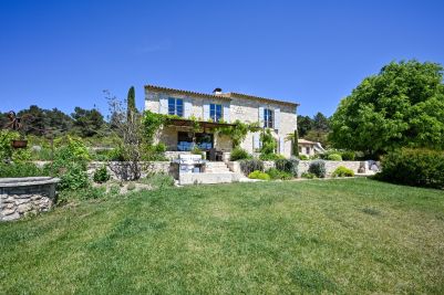 Rental Mas Les Baux-de-Provence 5 Rooms 170 m²