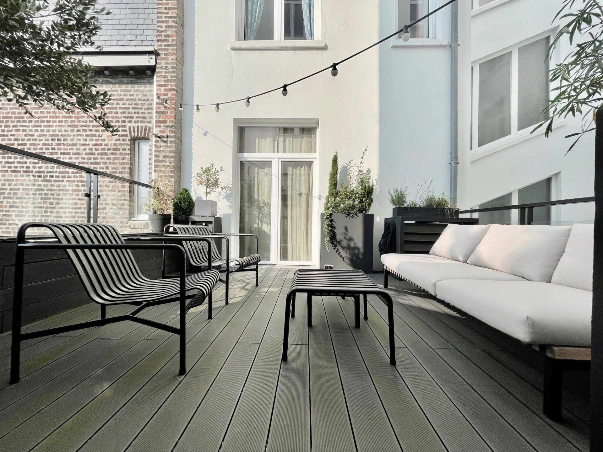 luxury apartment 6 Rooms for sale on LILLE (59000)