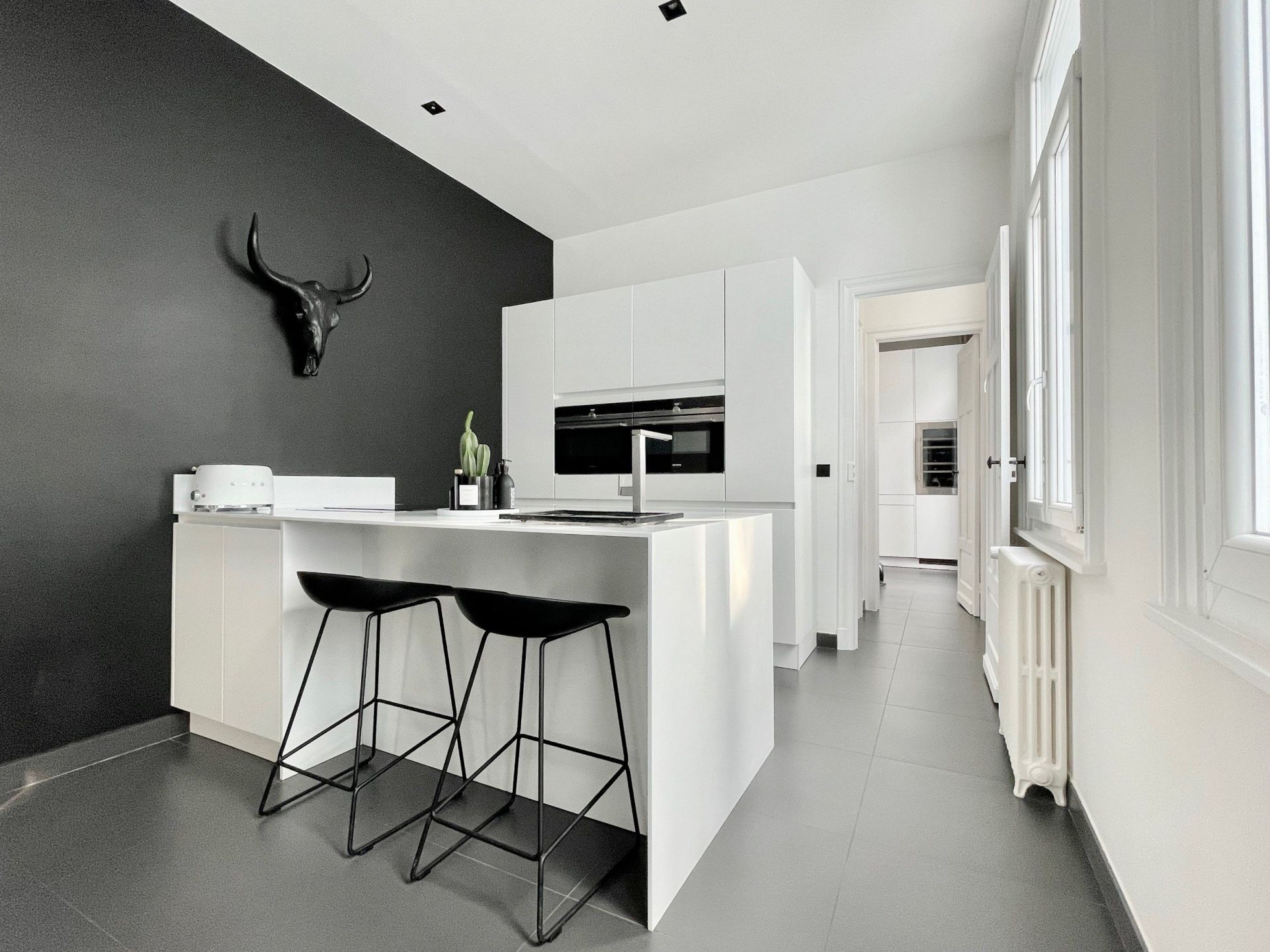 luxury apartment 6 Rooms for sale on LILLE (59000)