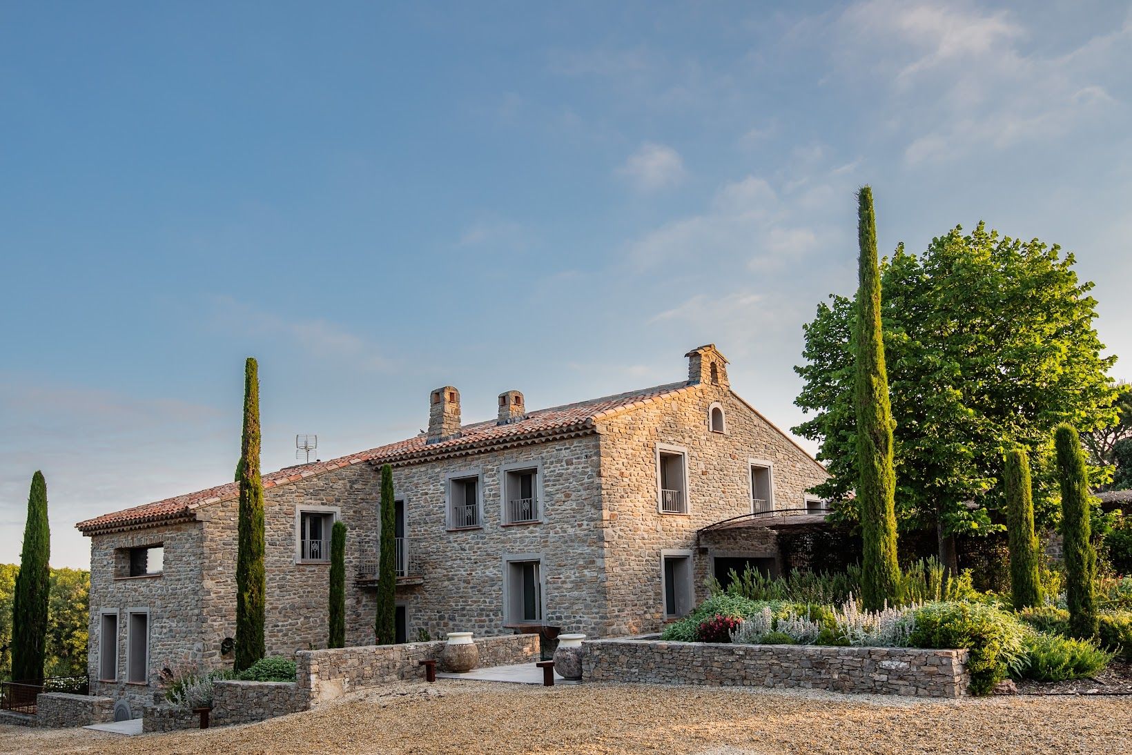 bastide 9 Pièces en location saisonnière sur ST MAXIMIN LA STE BAUME (83470)