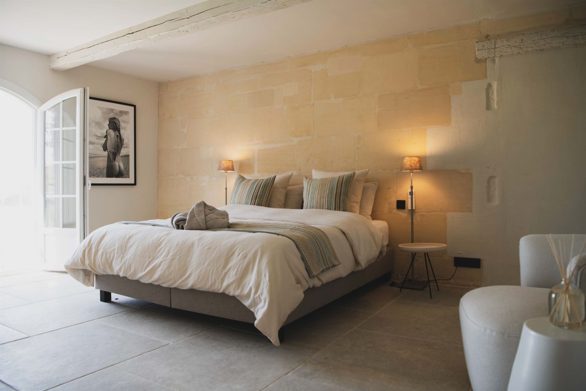 mas 10 Rooms for seasonal rent on ARLES (13200)