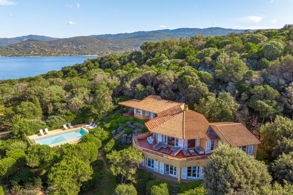 Sale Luxury villa Coti-Chiavari 8 Rooms 280 m²