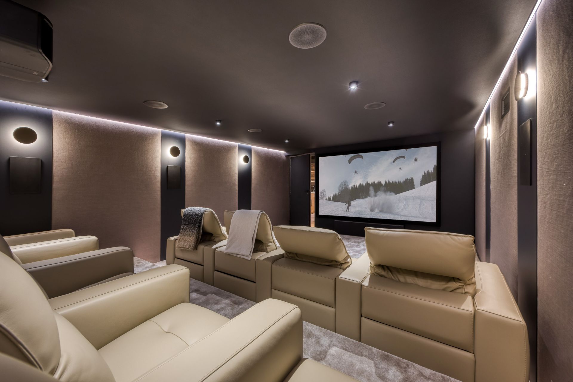 chalet de luxe 10 Pièces en location saisonnière sur MEGEVE (74120)