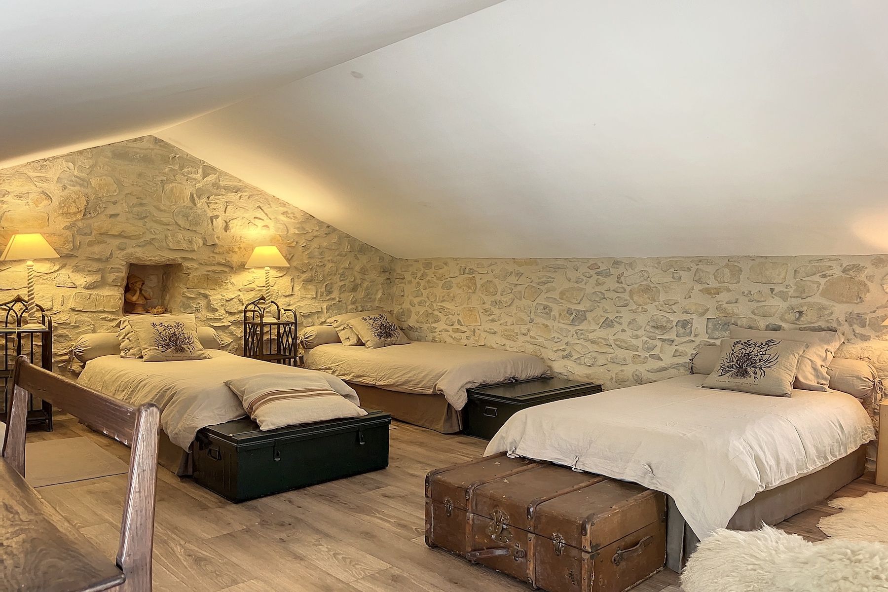 maison de luxe 7 Pièces en vente sur UZES (30700)
