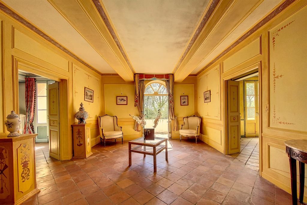 luxury house 15 Rooms for sale on SAUVE (30610)