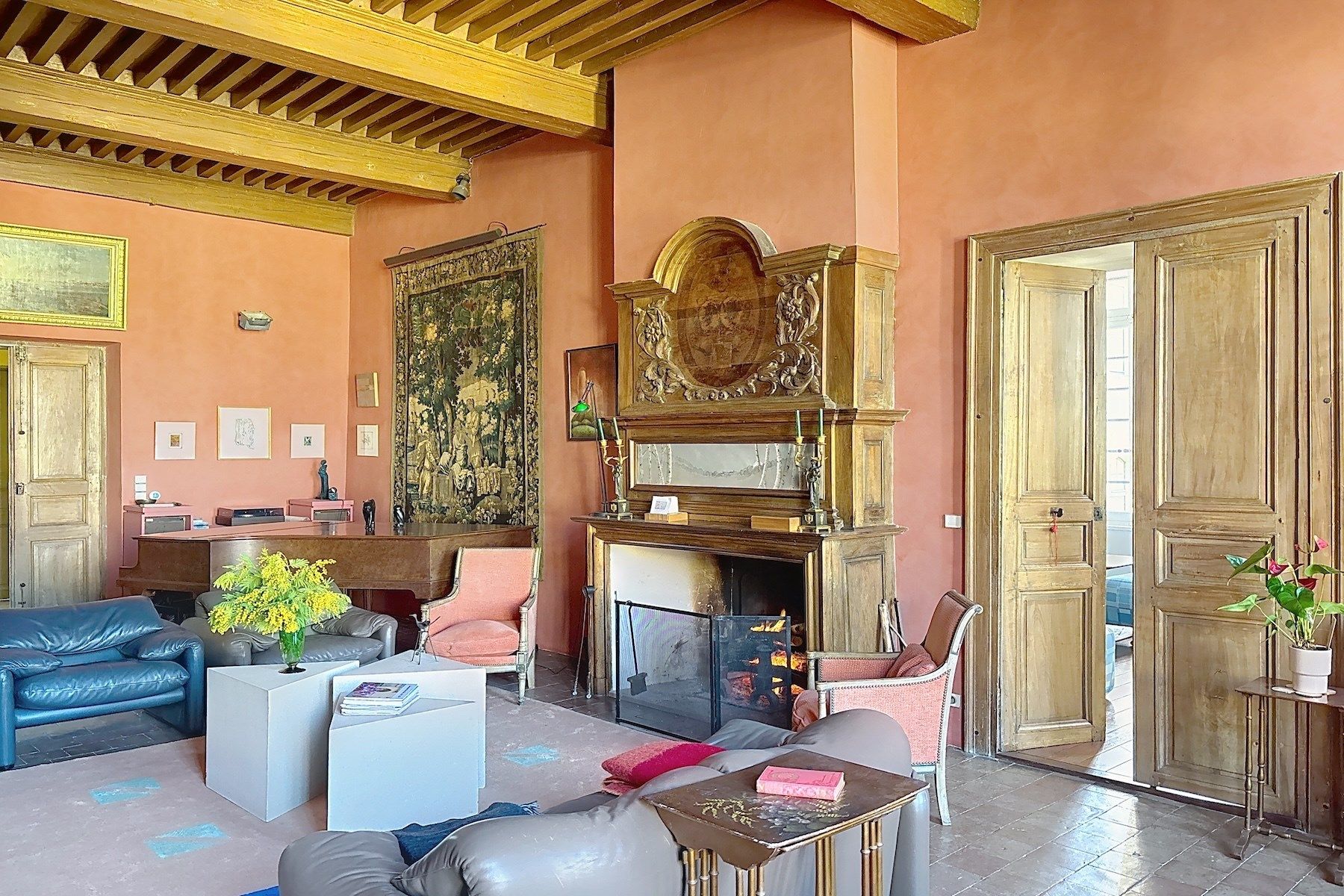 château 15 Pièces en vente sur UZES (30700)