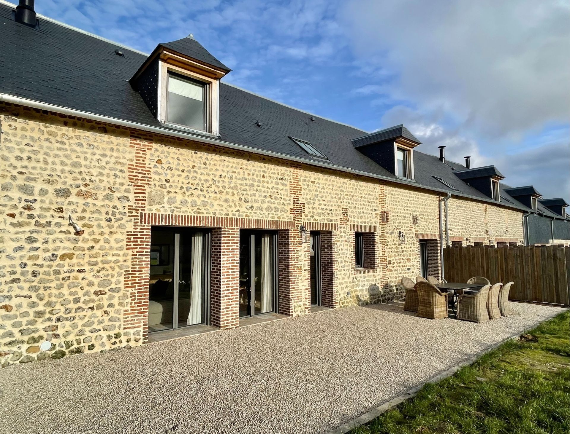 maison de luxe 6 Pièces en location saisonnière sur CRICQUEBOEUF (14113)