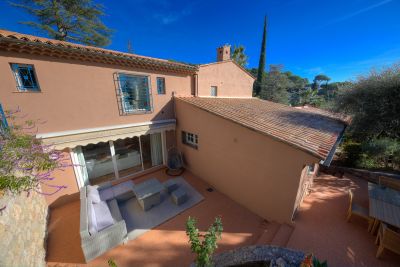 Sale Luxury provencale house Villefranche-sur-Mer 7 Rooms 243 m²