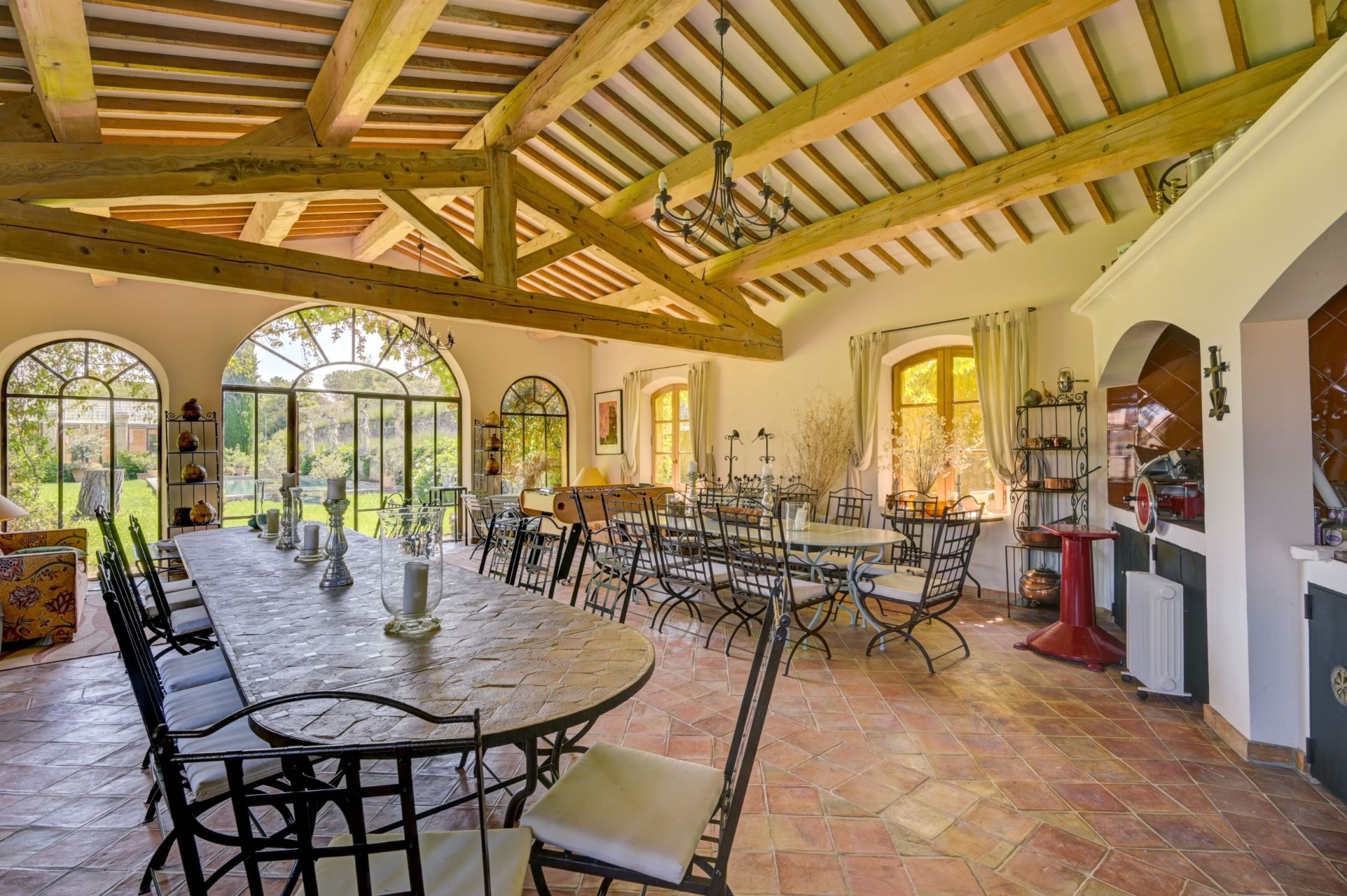 luxury house 15 Rooms for seasonal rent on AIX EN PROVENCE (13100)