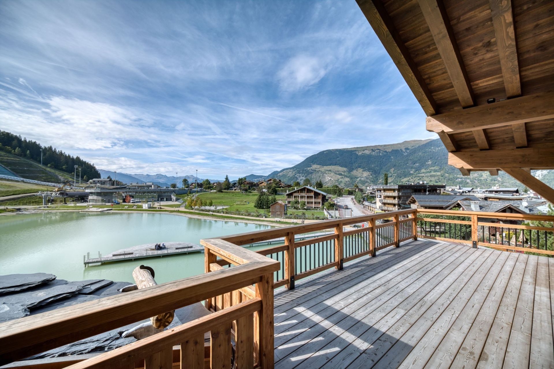 chalet de luxe 9 Pièces en location saisonnière sur COURCHEVEL (73120)