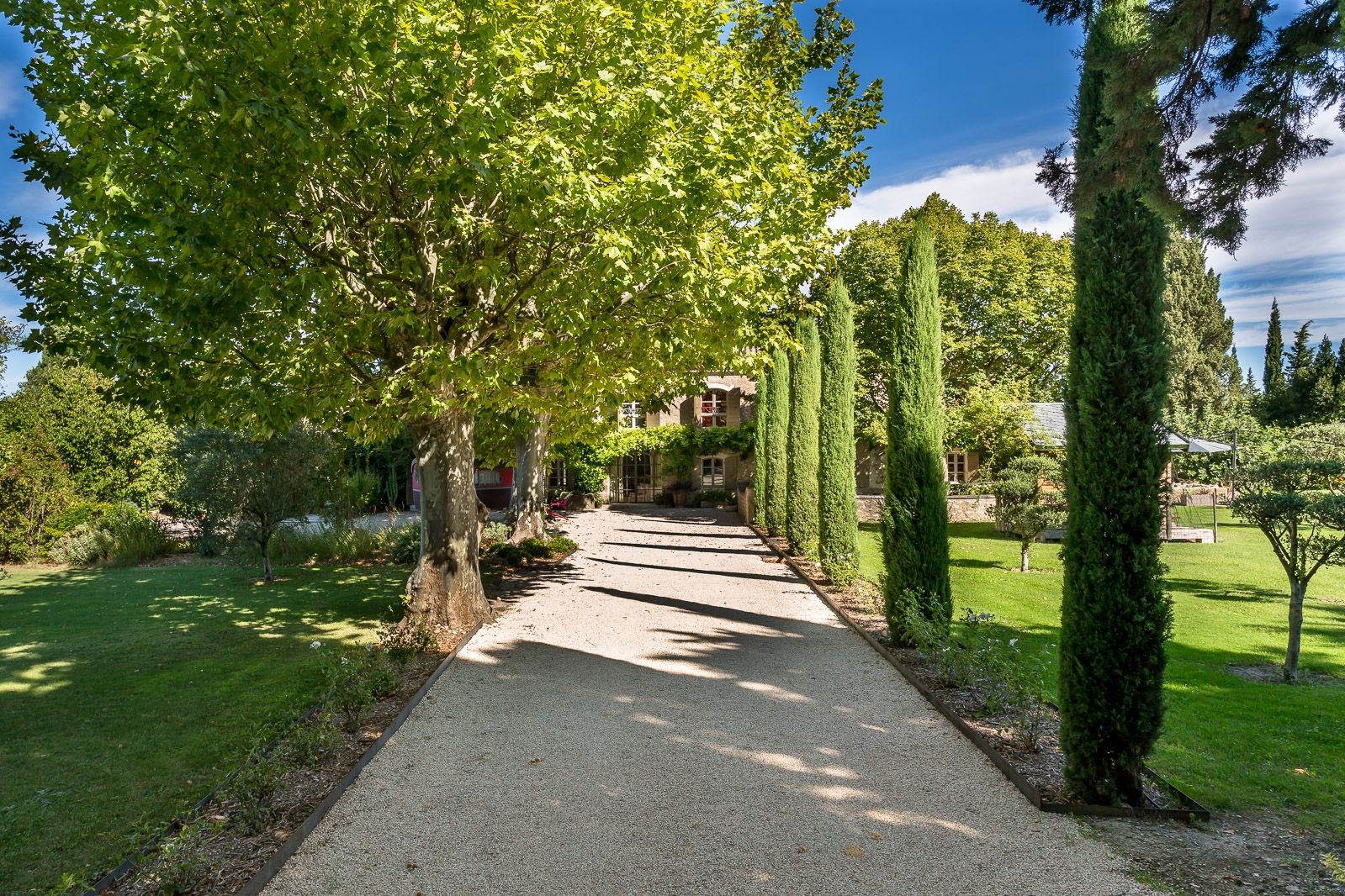 mas 10 Pièces en location saisonnière sur ST REMY DE PROVENCE (13210)