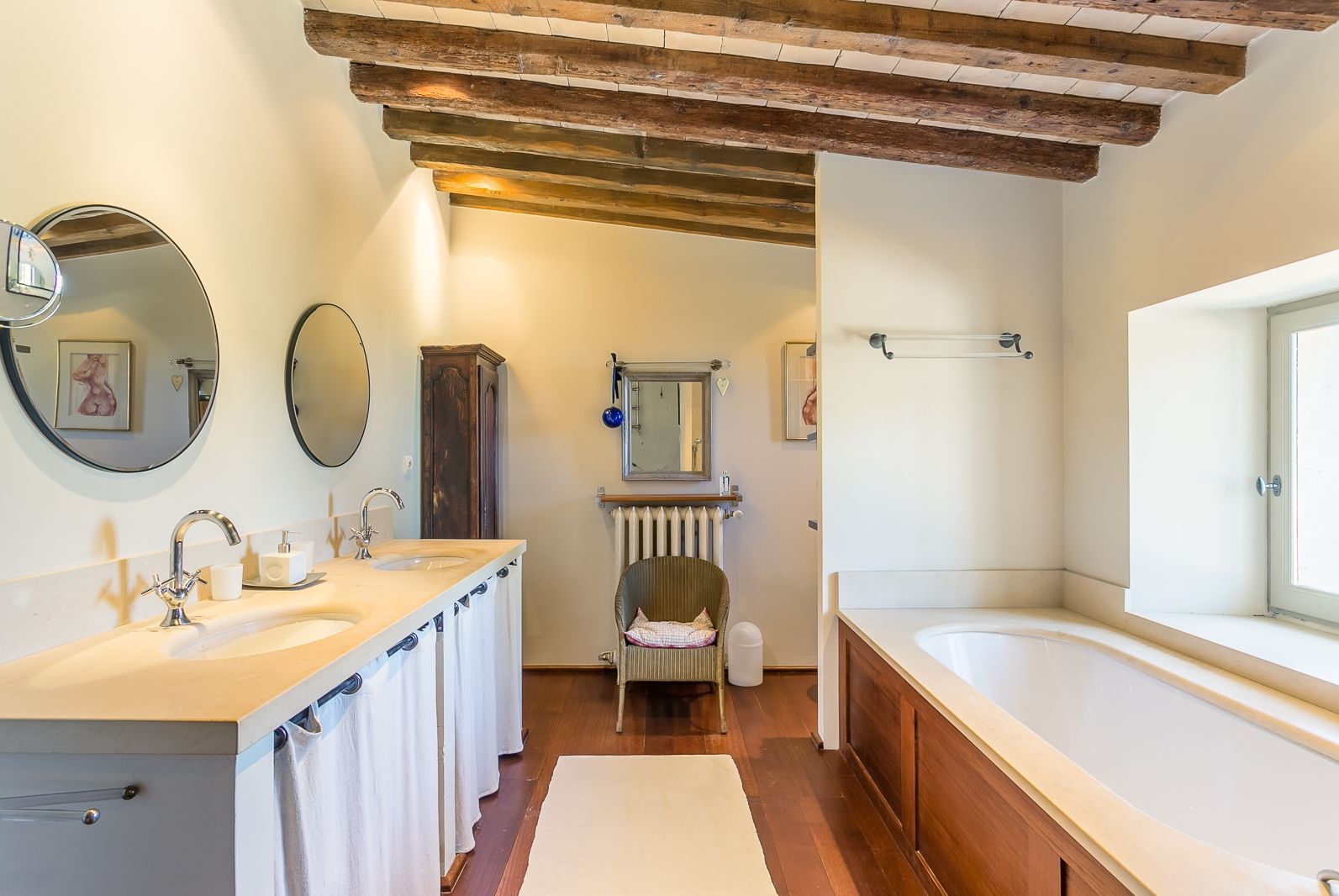 mas 10 Pièces en location saisonnière sur ST REMY DE PROVENCE (13210)