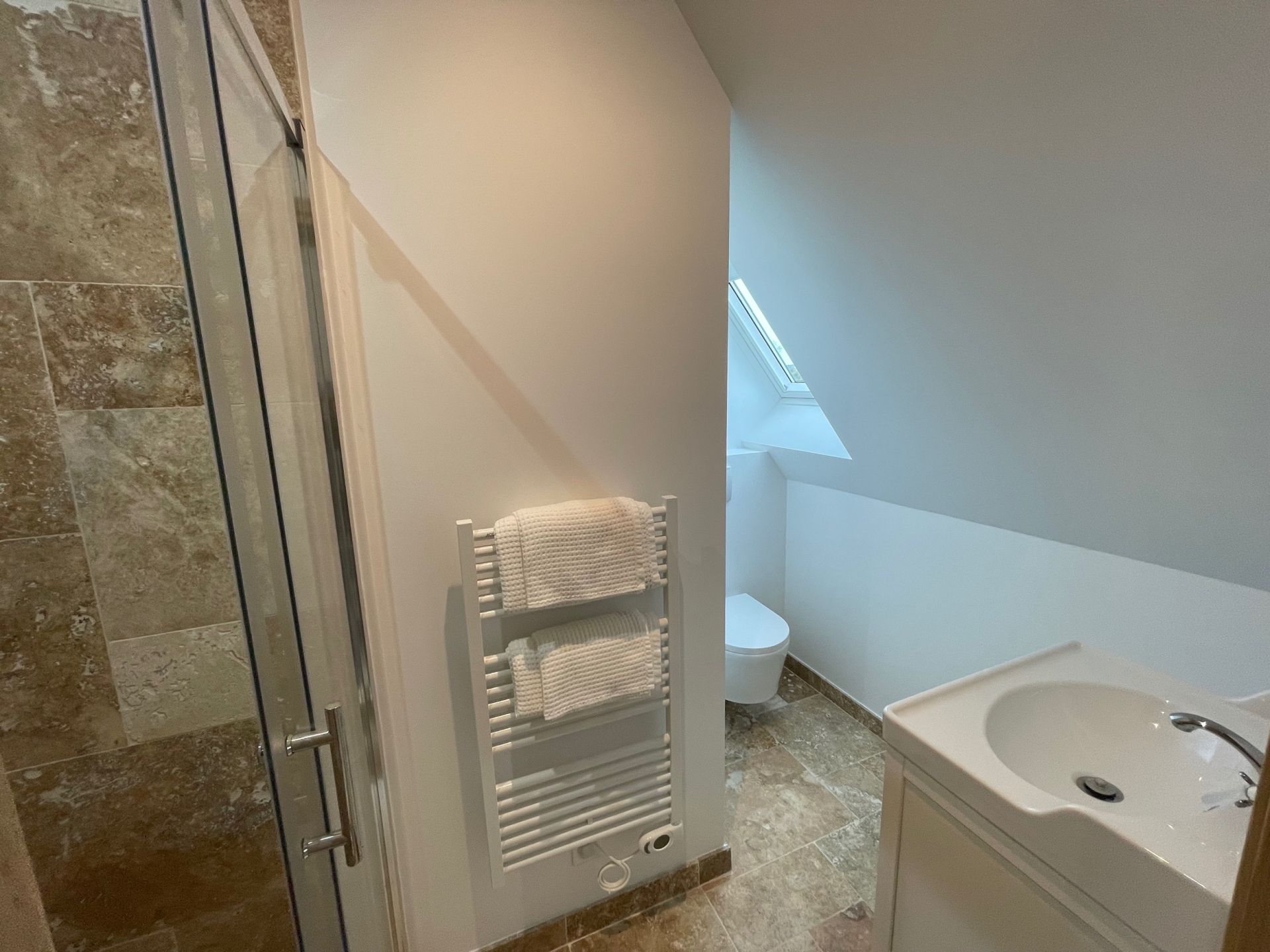 luxury house 5 Rooms for seasonal rent on CRICQUEBOEUF (14113)