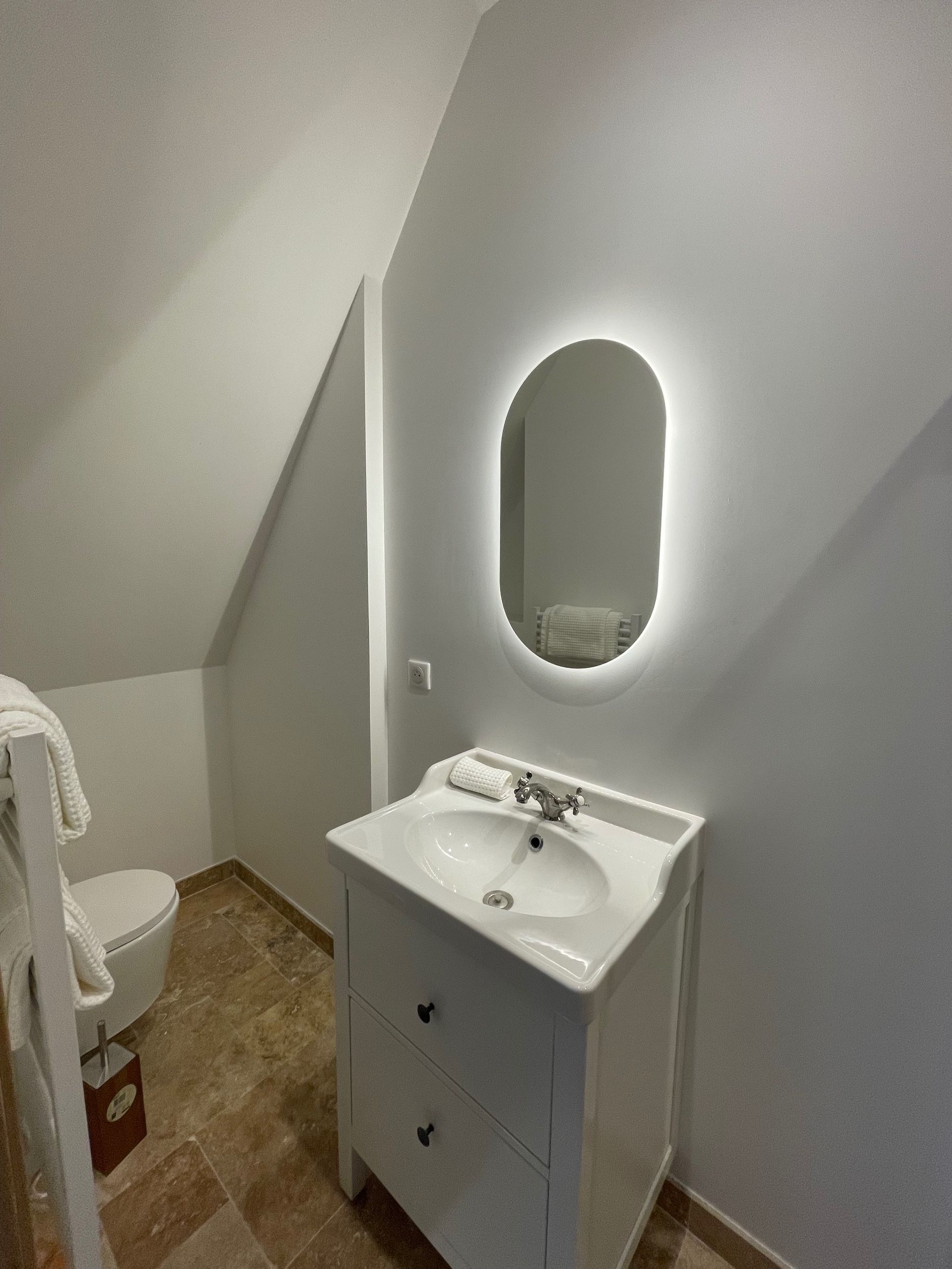 luxury house 5 Rooms for seasonal rent on CRICQUEBOEUF (14113)