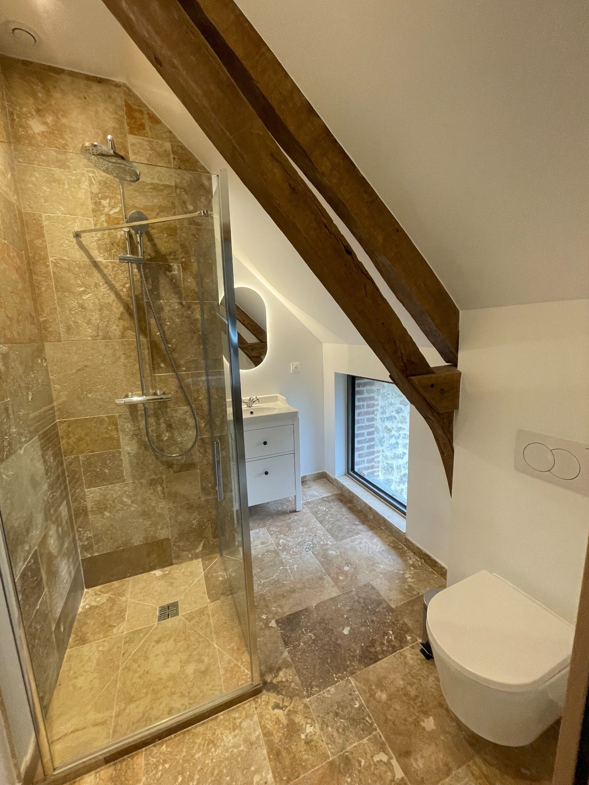 luxury house 5 Rooms for seasonal rent on CRICQUEBOEUF (14113)