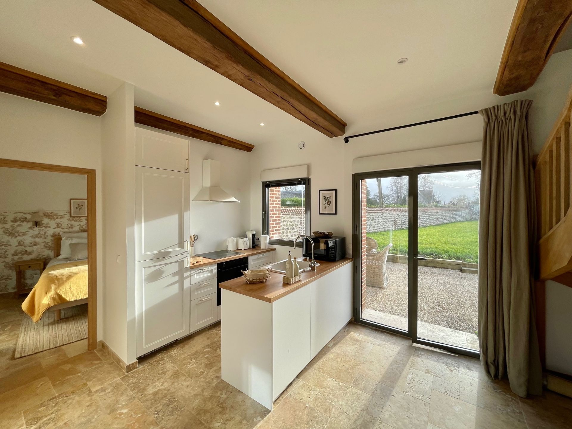 luxury house 5 Rooms for seasonal rent on CRICQUEBOEUF (14113)