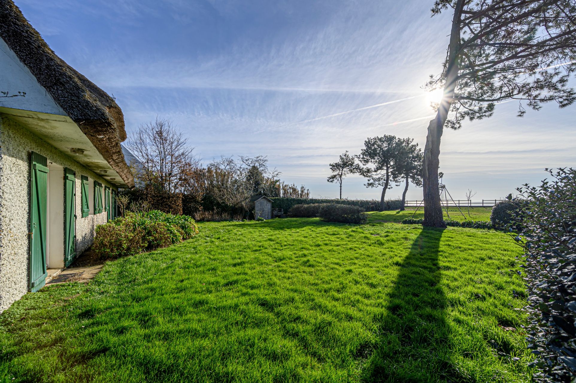 luxury house 8 Rooms for sale on SARZEAU (56370)