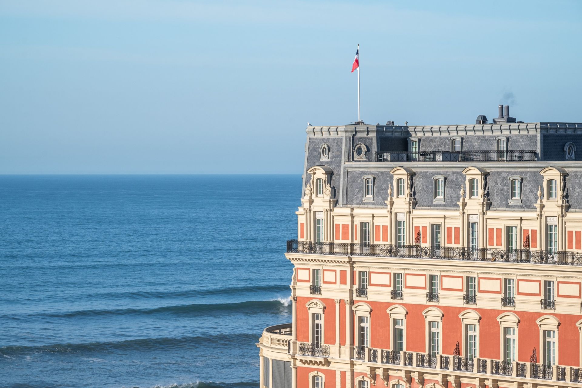 luxury apartment 4 Rooms for sale on BIARRITZ (64200)