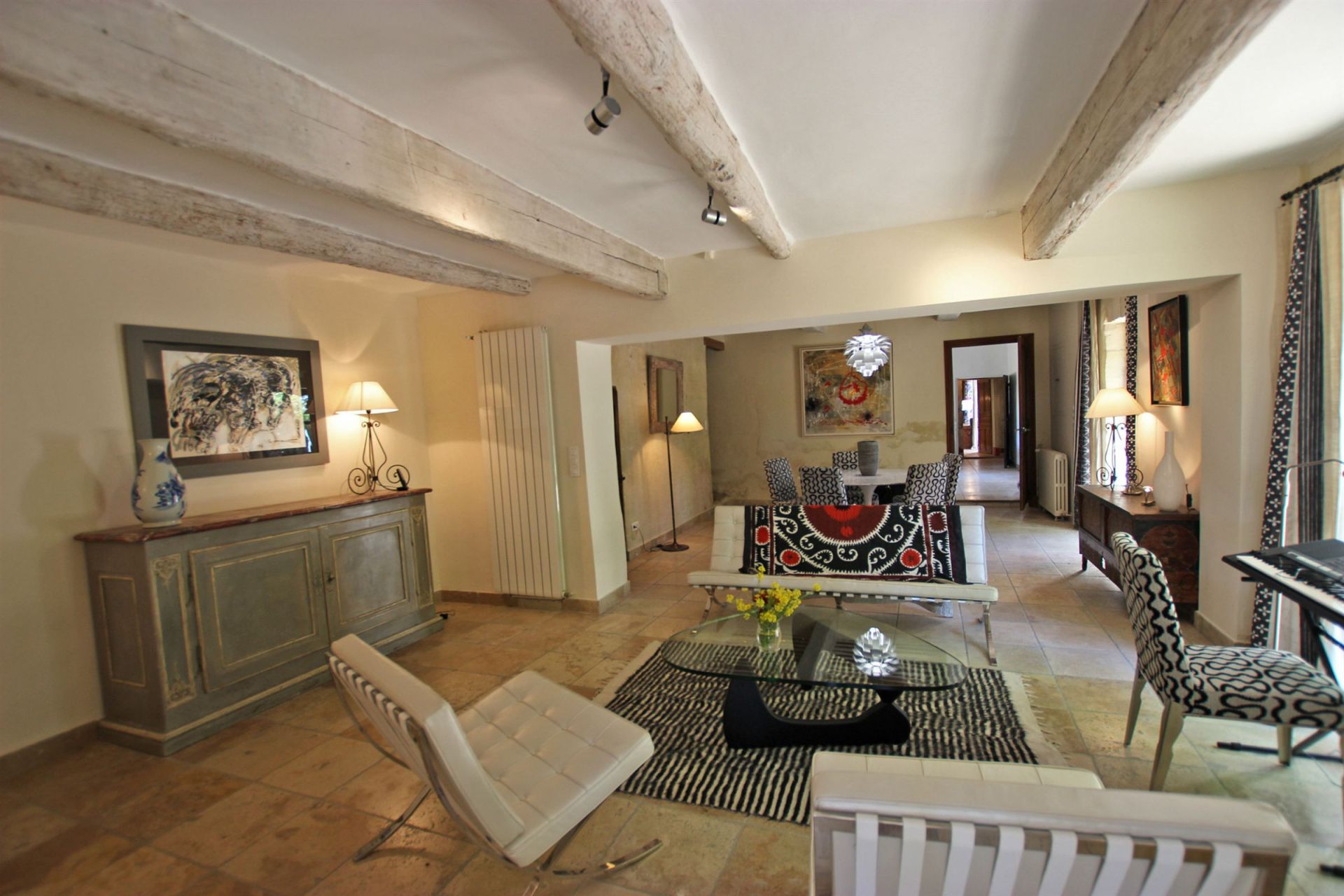 propriété de luxe 10 Pièces en location saisonnière sur ST ETIENNE DU GRES (13103)