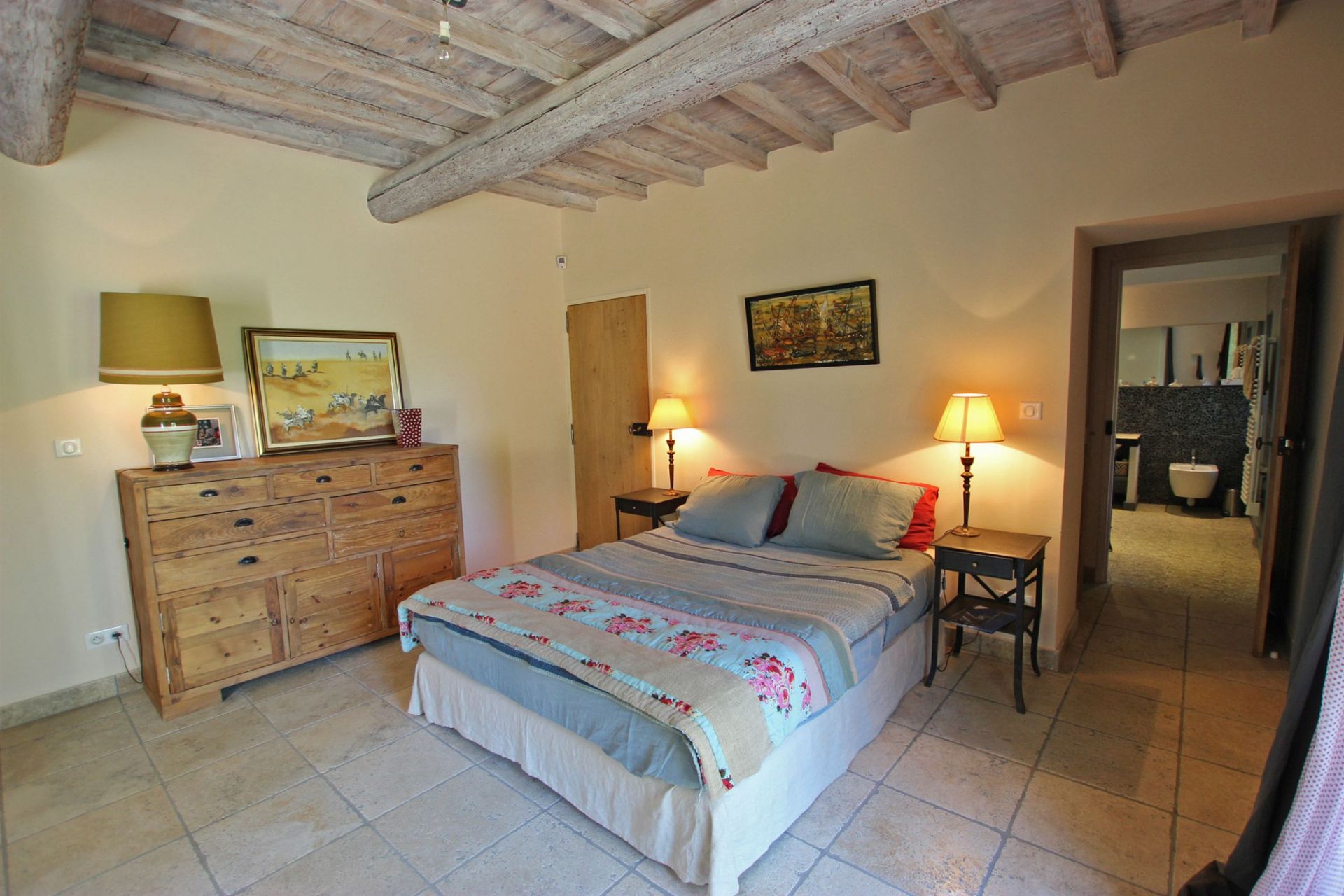 luxury property 10 Rooms for seasonal rent on ST ETIENNE DU GRES (13103)