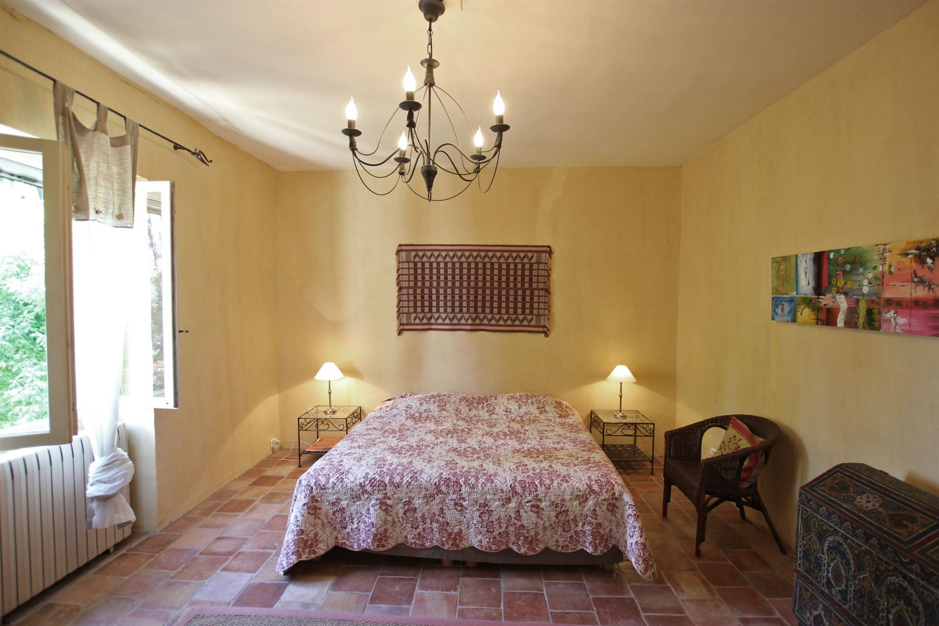 luxury property 10 Rooms for seasonal rent on ST ETIENNE DU GRES (13103)