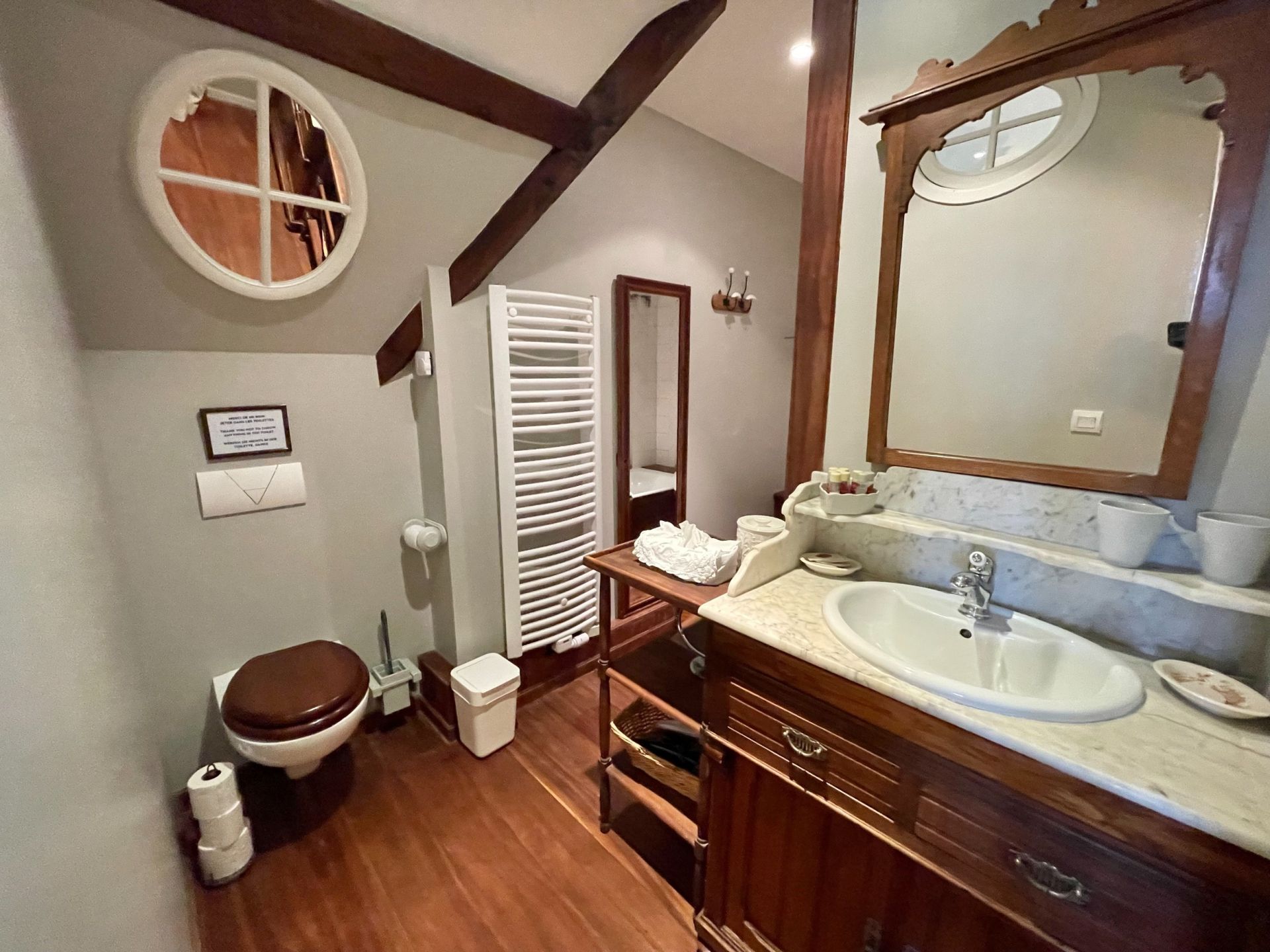 luxury house 5 Rooms for seasonal rent on VILLERVILLE (14113)