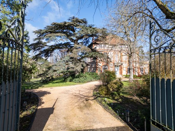 Vente Maison de maître Montauban 10&nbsp;Pièces 403&nbsp;m²