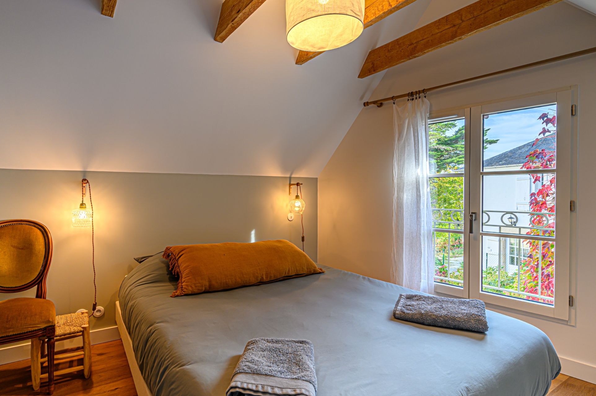 luxury house 4 Rooms for seasonal rent on COMBRIT (29120)