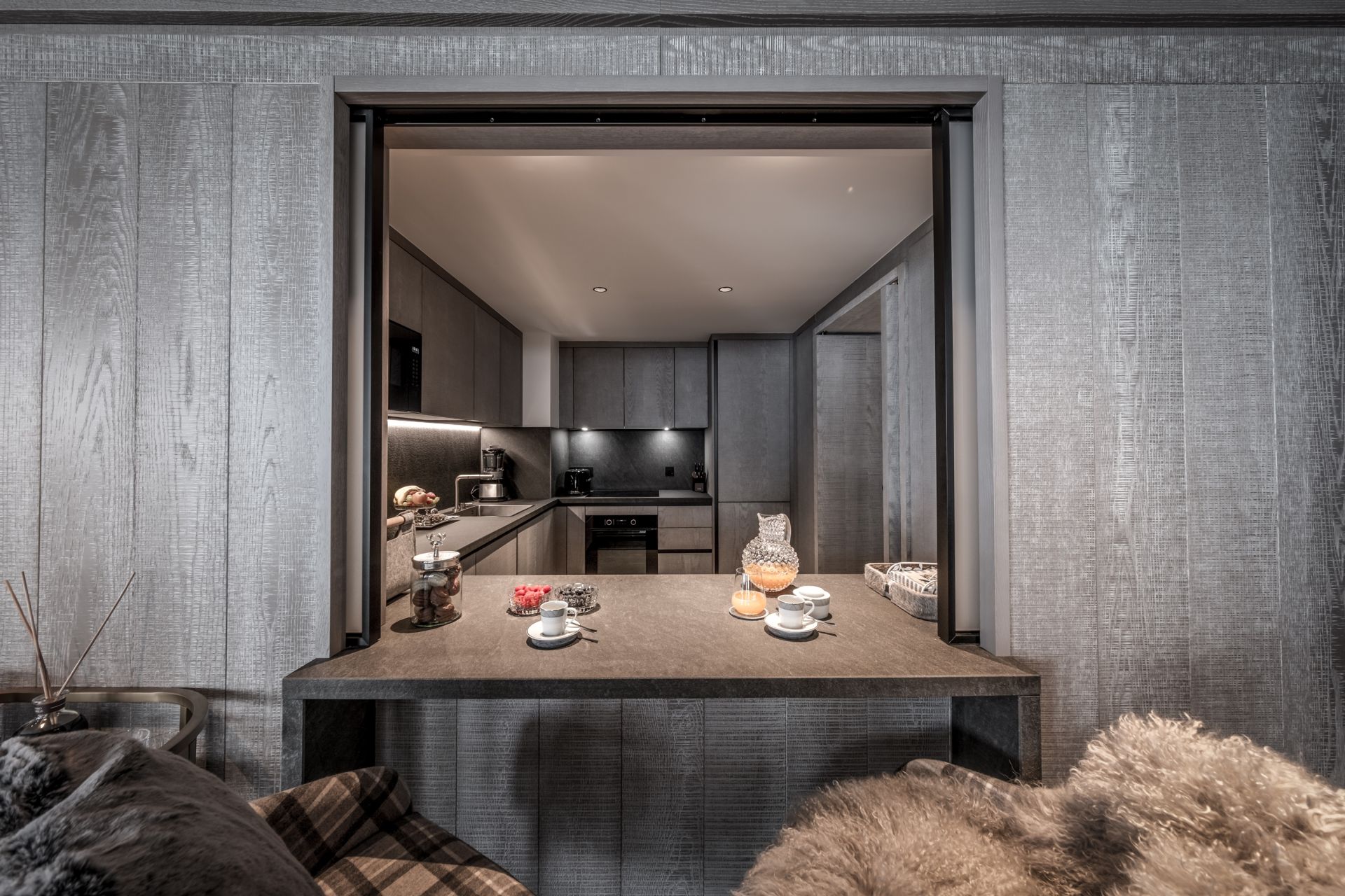 luxury apartment 7 Rooms for seasonal rent on COURCHEVEL (73120)