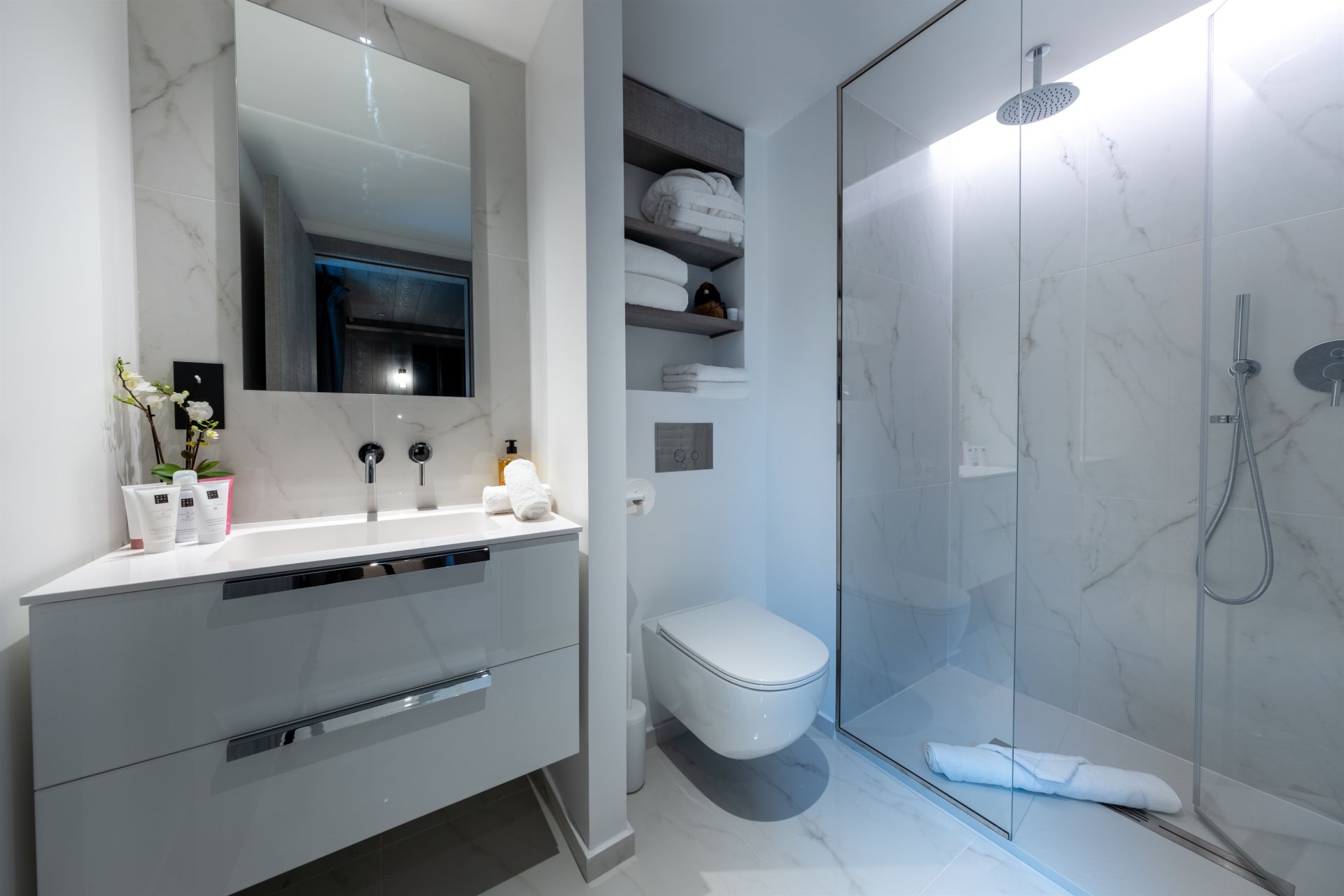 luxury apartment 7 Rooms for seasonal rent on COURCHEVEL (73120)