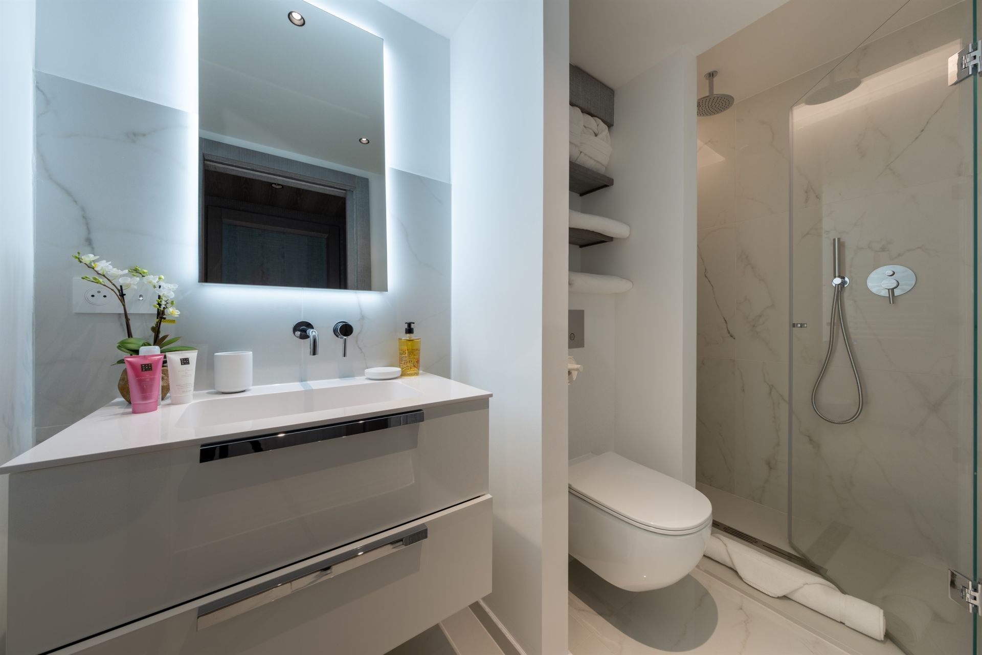 luxury apartment 7 Rooms for seasonal rent on COURCHEVEL (73120)