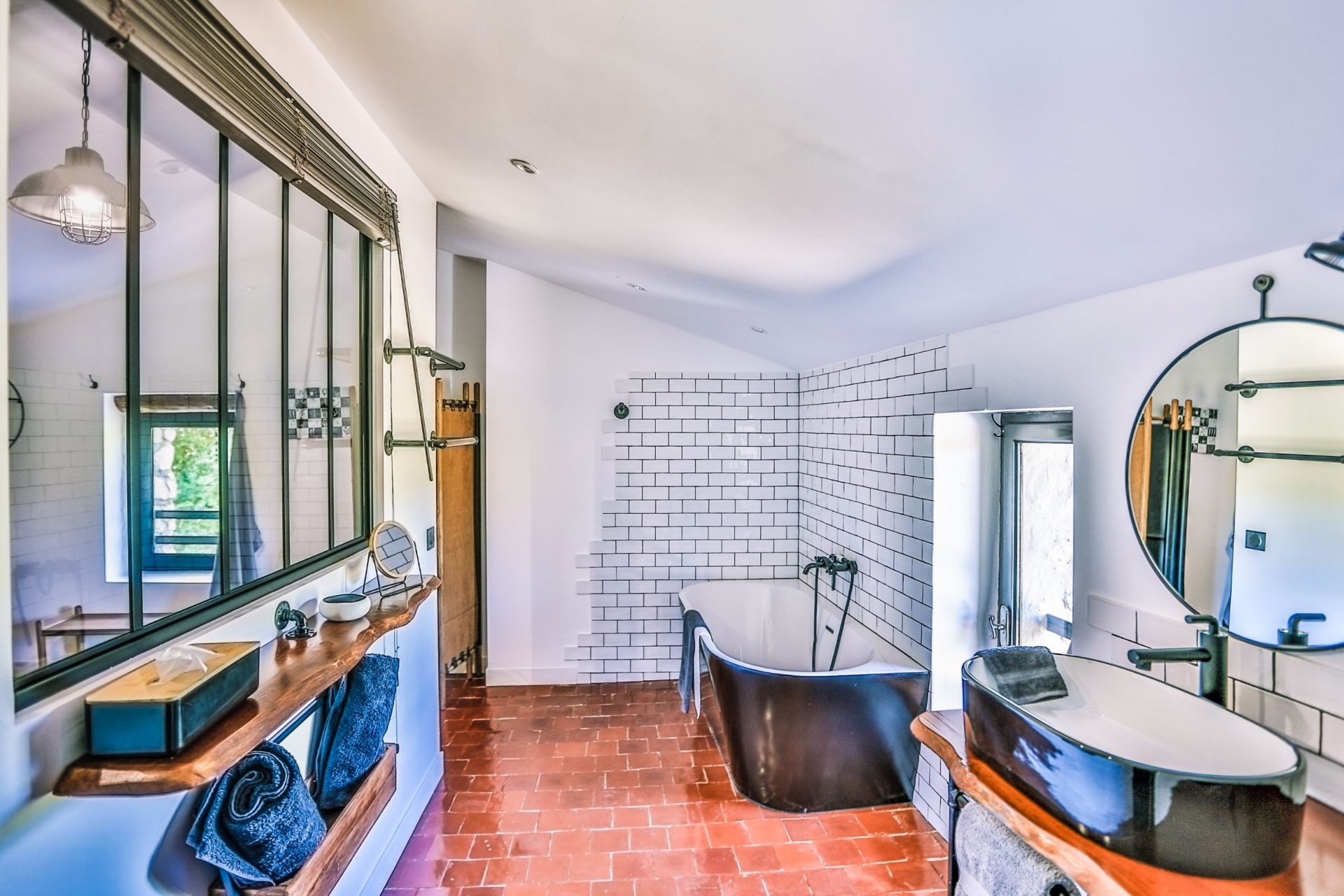 maison de luxe 11 Pièces en vente sur PERNES LES FONTAINES (84210)