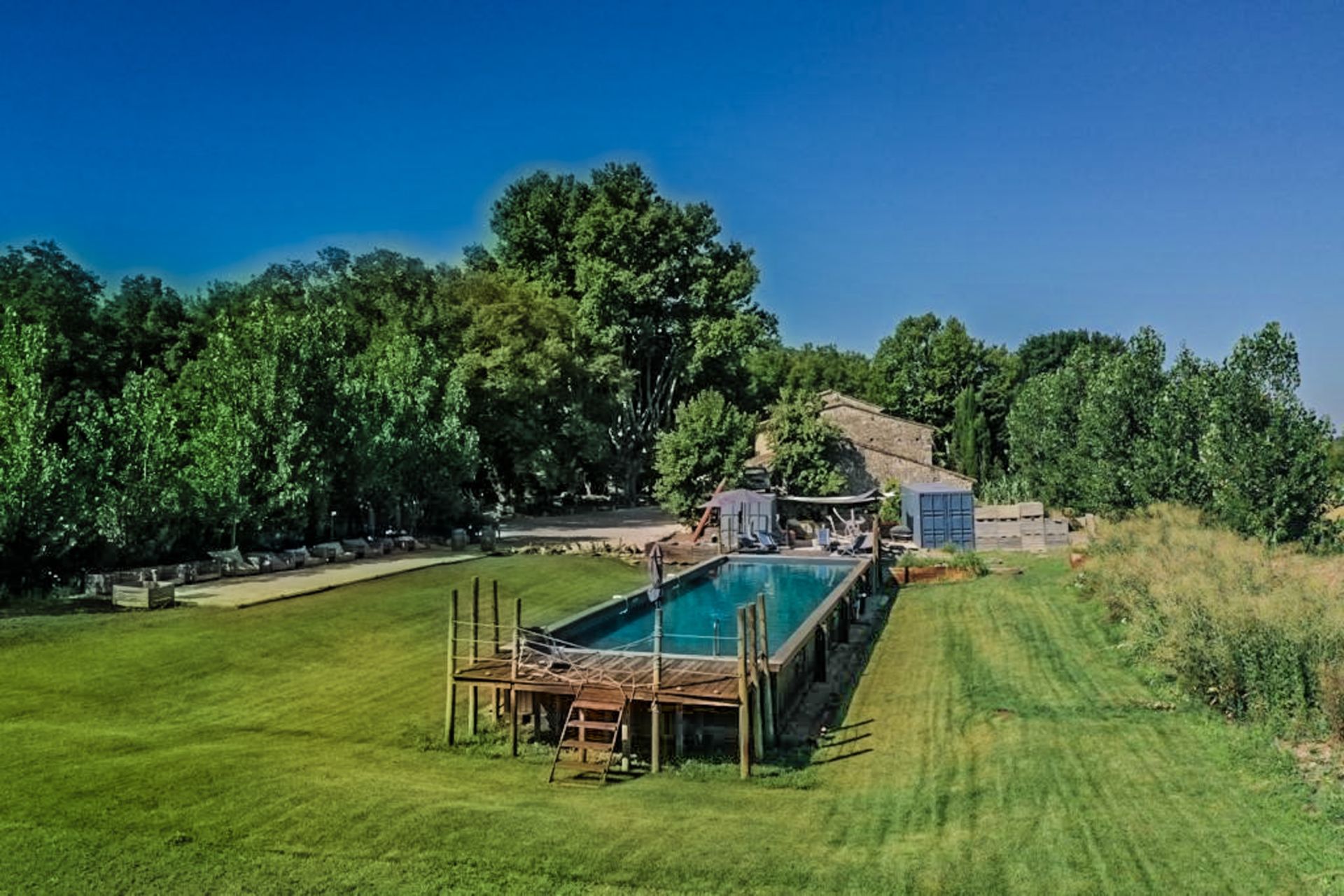 maison de luxe 11 Pièces en vente sur PERNES LES FONTAINES (84210)
