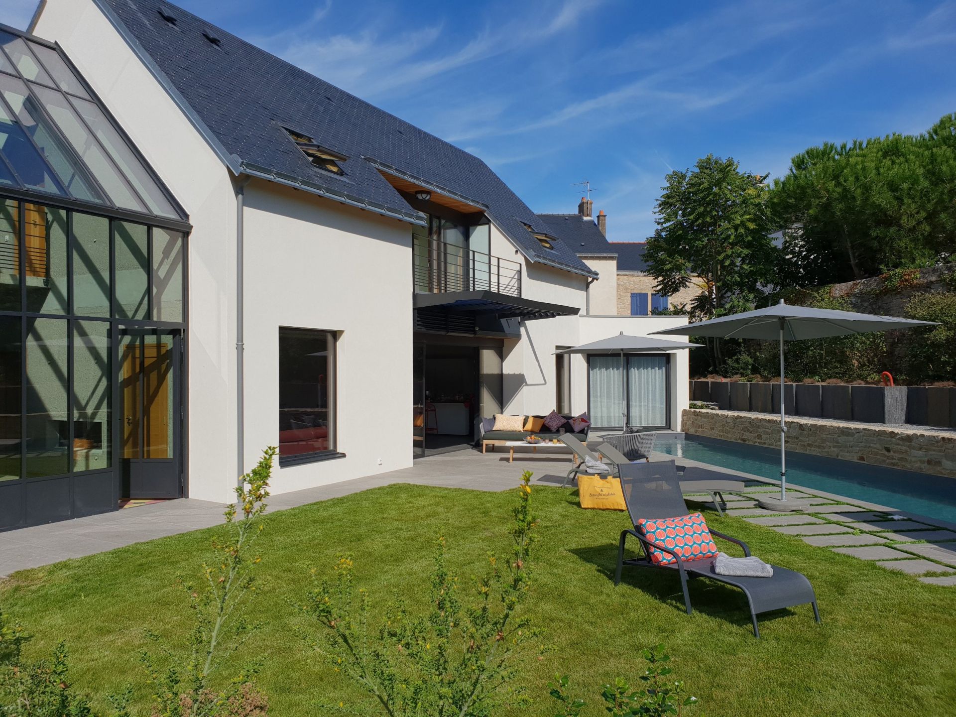 villa de luxe 9 Pièces en location saisonnière sur BATZ SUR MER (44740)
