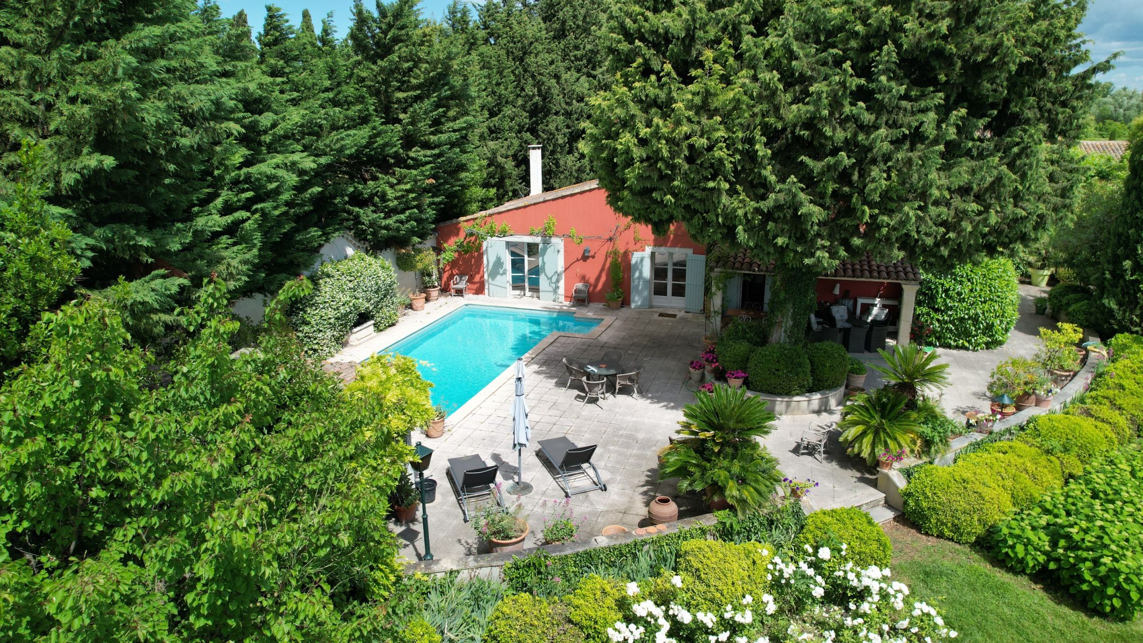 maison de luxe 8 Pièces en vente sur MAILLANE (13910)