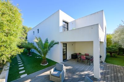 Sale Luxury villa La Ciotat 5 Rooms 152 m²