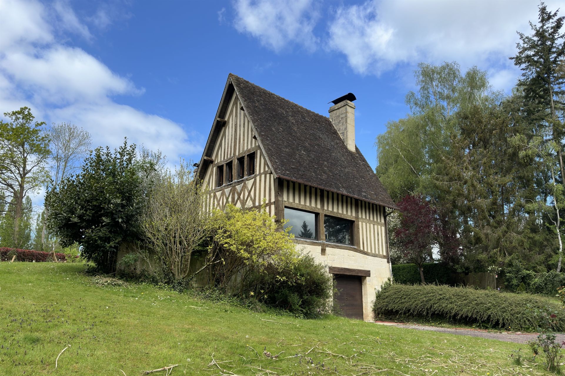 maison de luxe 12 Pièces en location saisonnière sur TOURGEVILLE (14800)