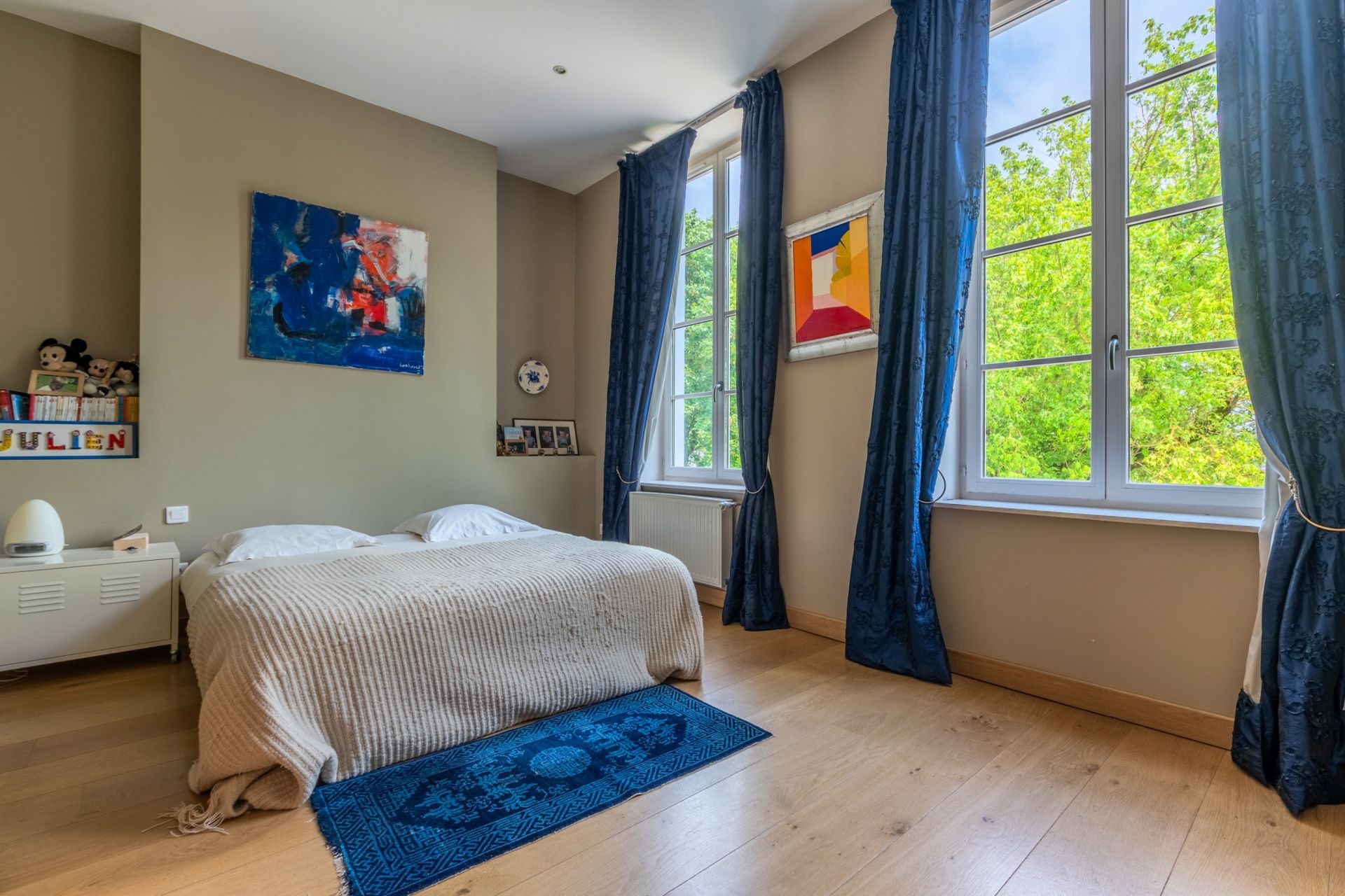 luxury house 8 Rooms for sale on ESCOBECQUES (59320)