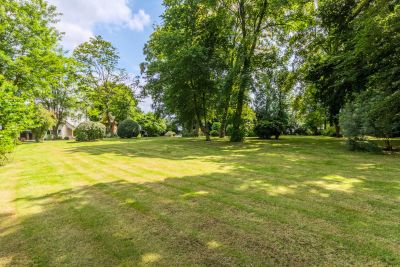 Sale Luxury house Escobecques 8 Rooms 250 m²