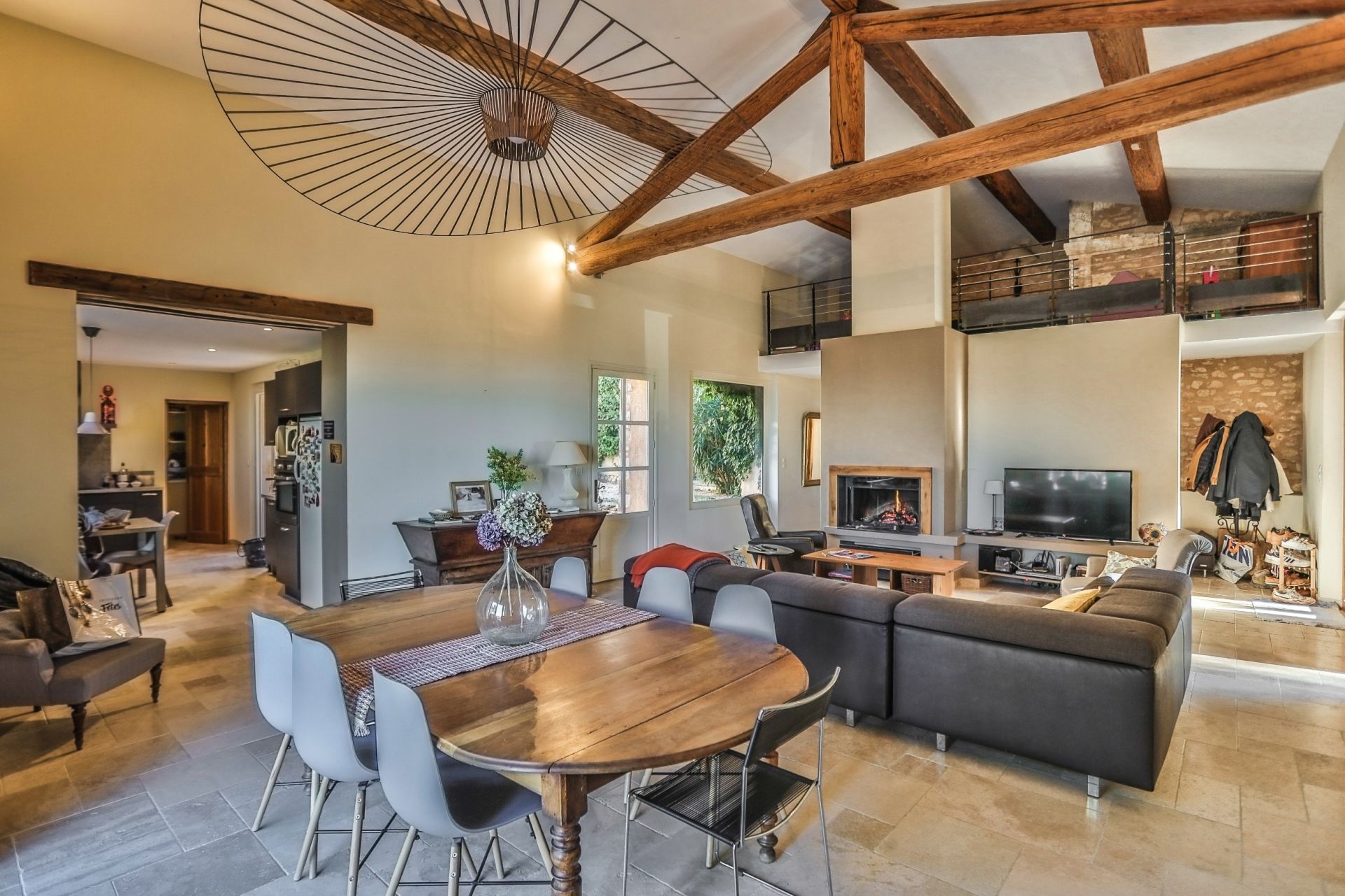 luxury house 21 Rooms for sale on ST SATURNIN LES APT (84490)