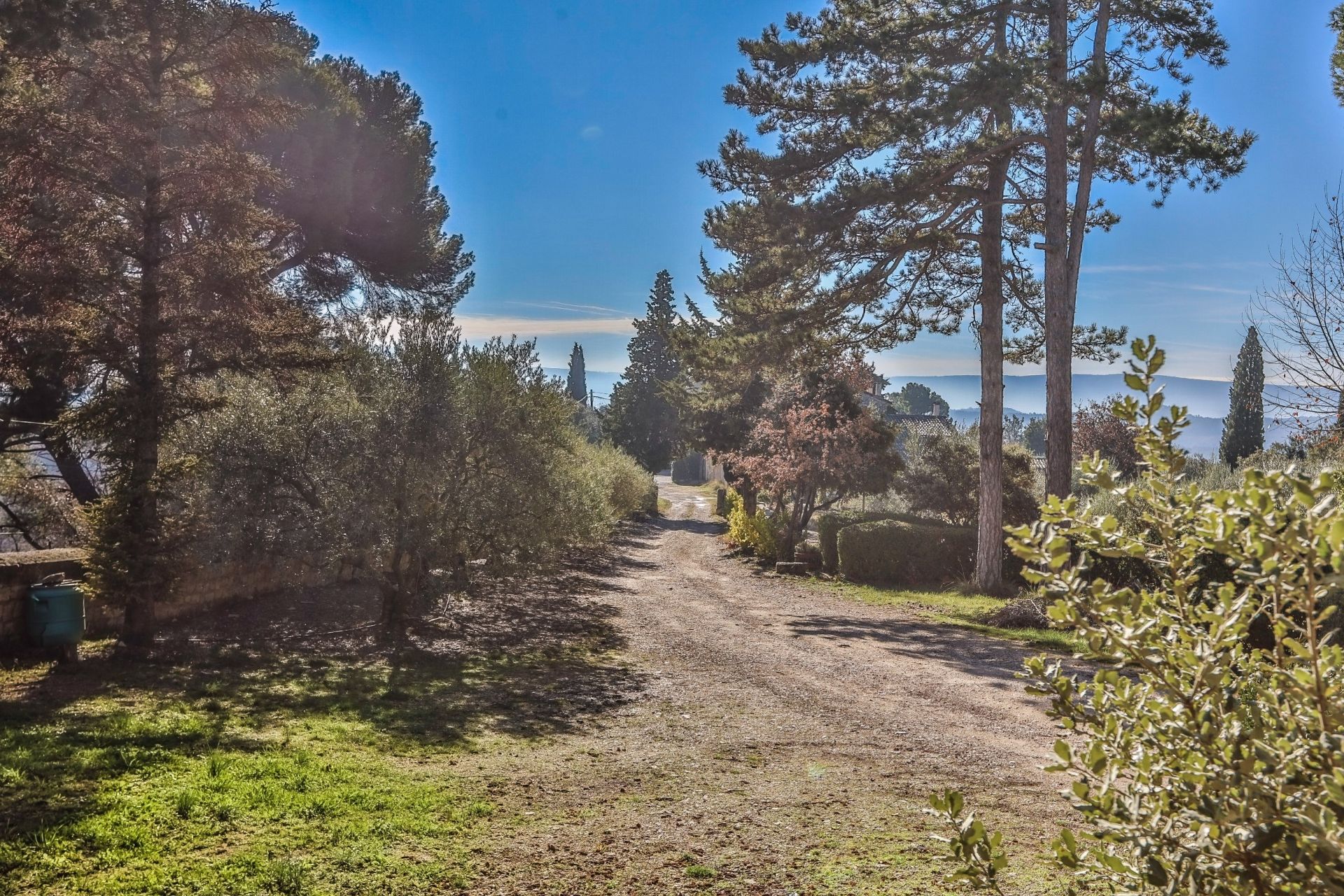 luxury house 21 Rooms for sale on ST SATURNIN LES APT (84490)