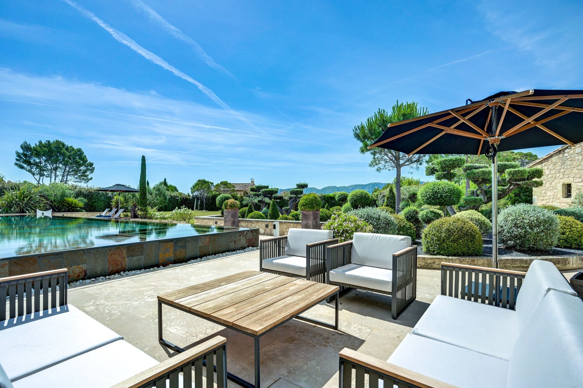 mas 7 Rooms for seasonal rent on ST REMY DE PROVENCE (13210)