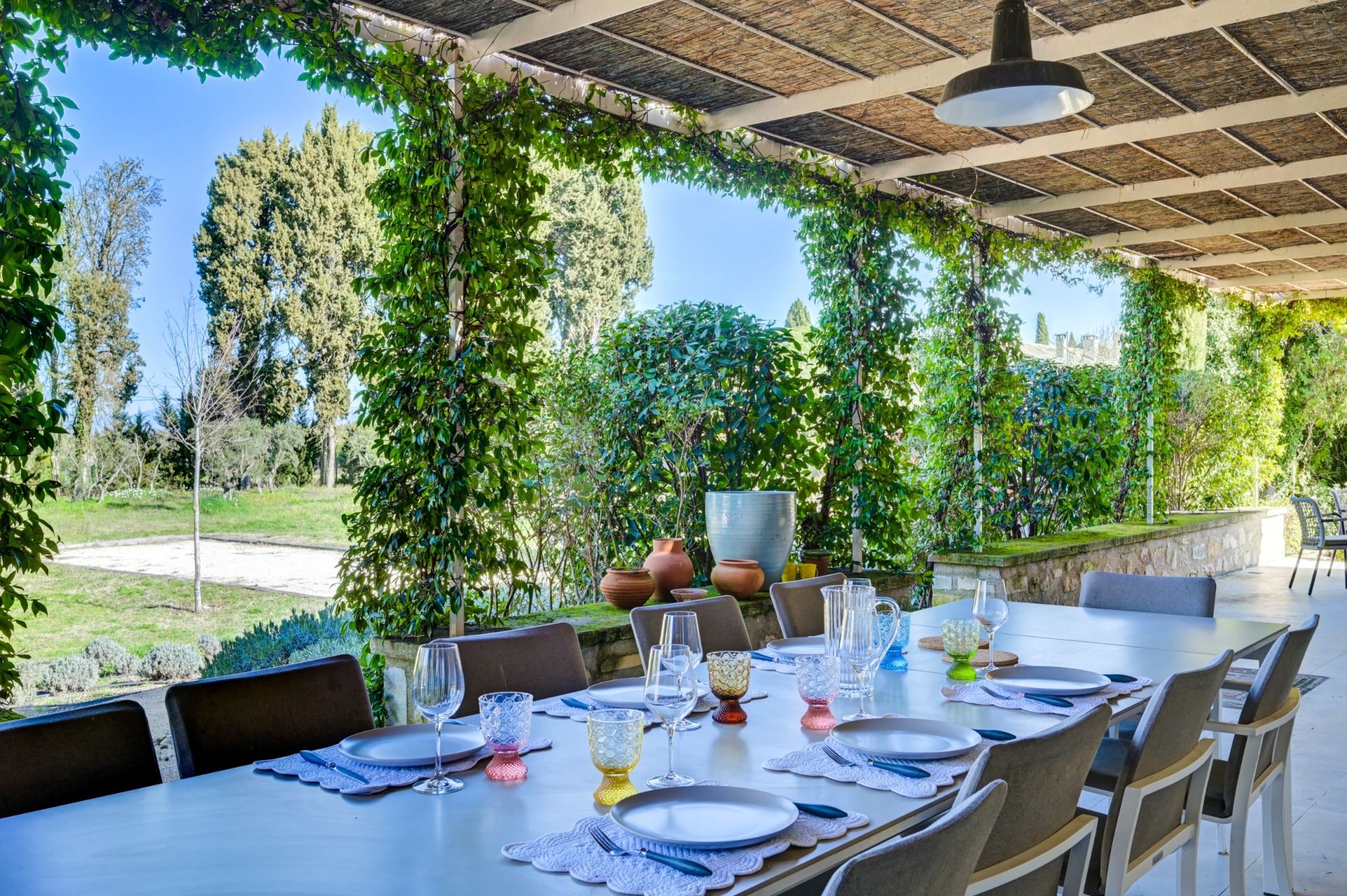 luxury house 6 Rooms for seasonal rent on ST REMY DE PROVENCE (13210)