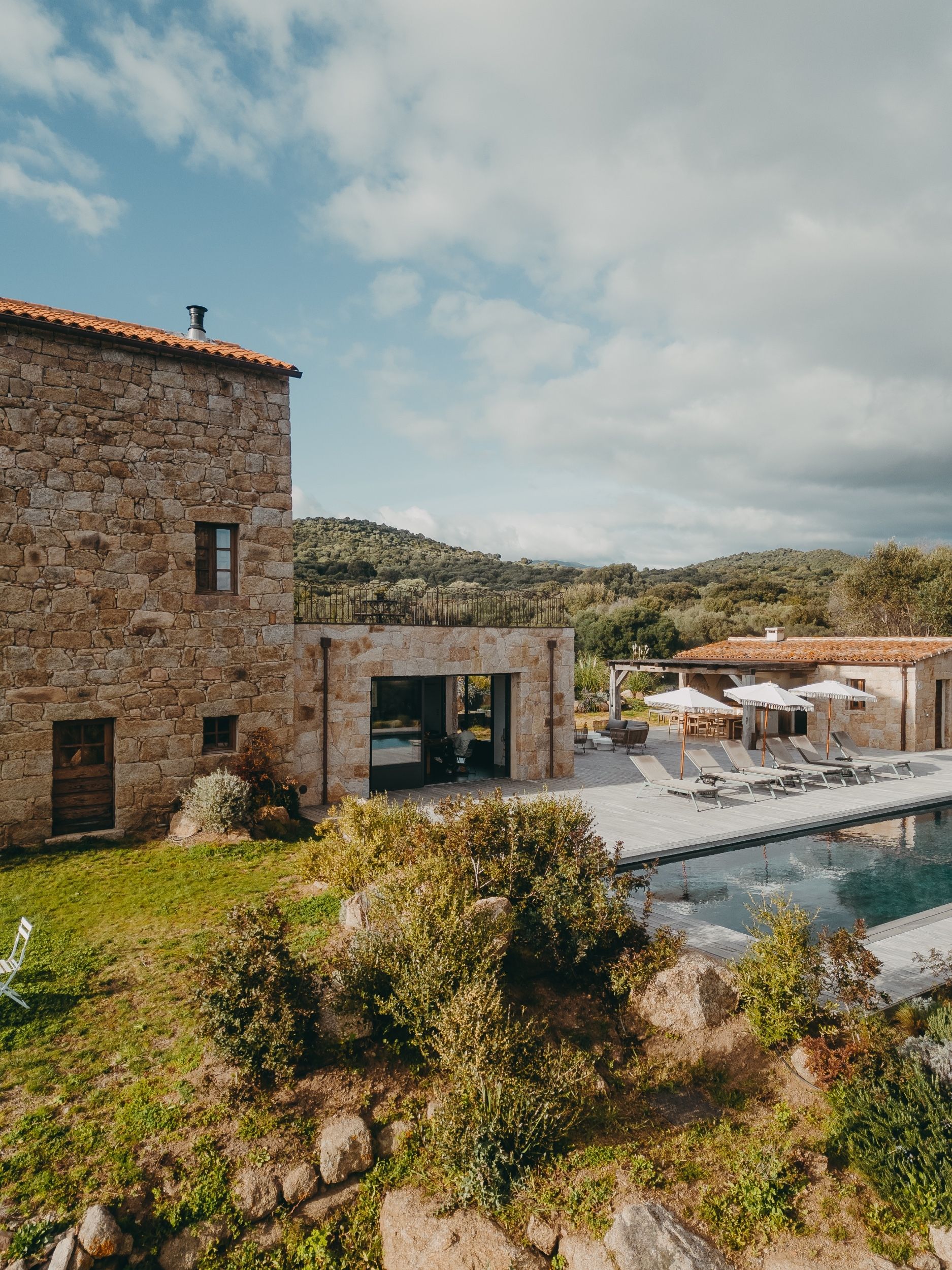 maison de luxe 6 Pièces en location saisonnière sur SERRA DI FERRO (20140)