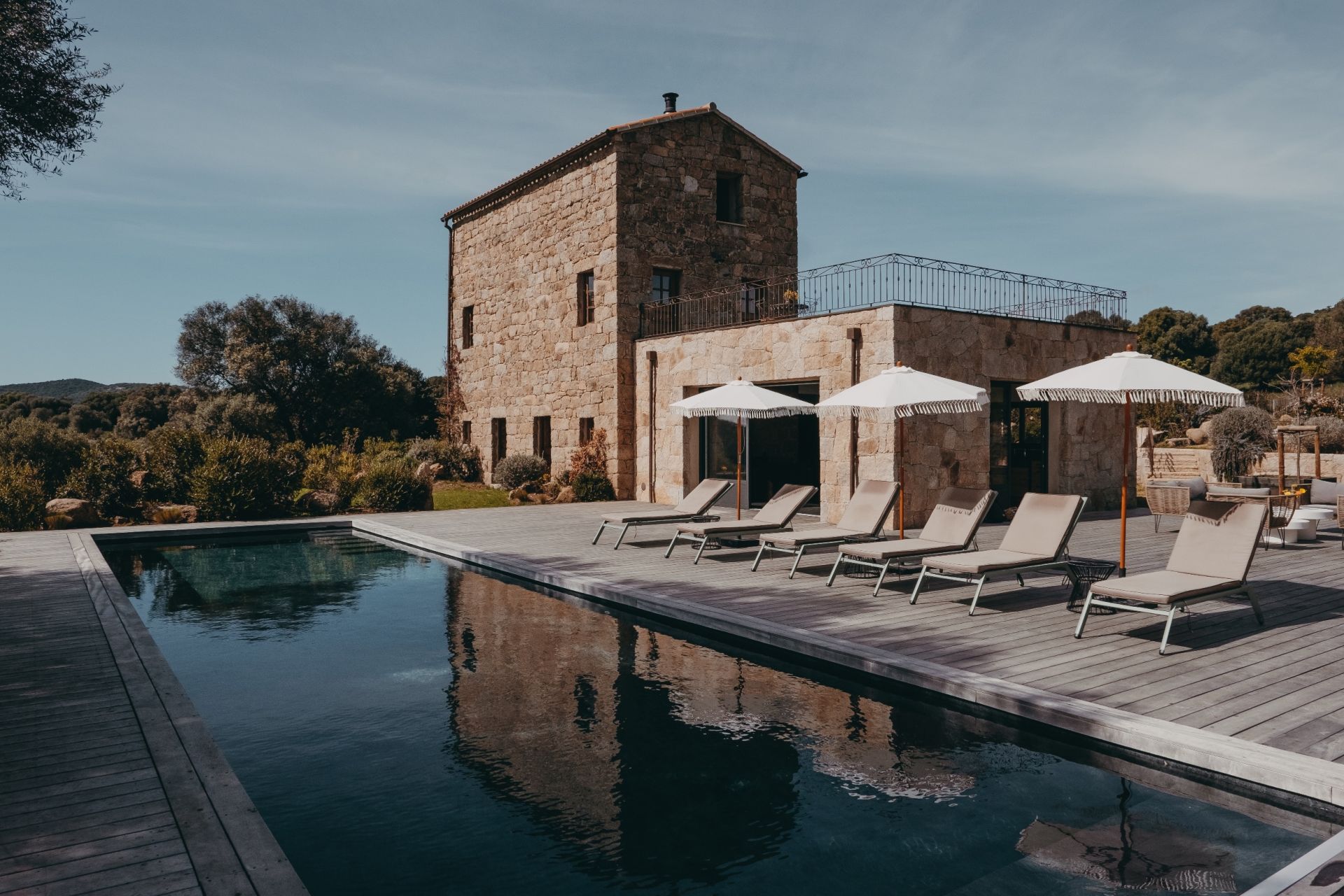 maison de luxe 6 Pièces en location saisonnière sur SERRA DI FERRO (20140)