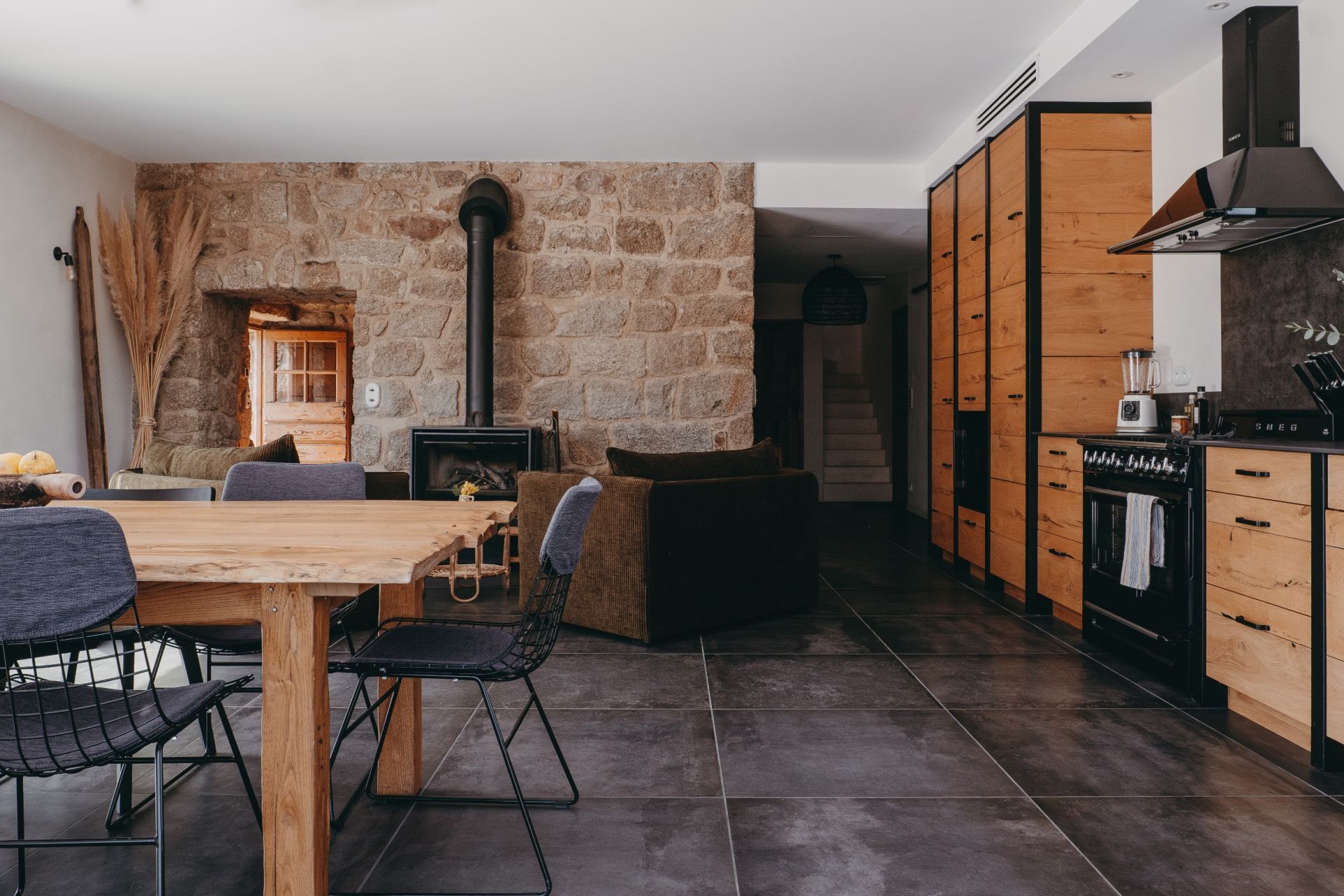 luxury house 6 Rooms for seasonal rent on SERRA DI FERRO (20140)