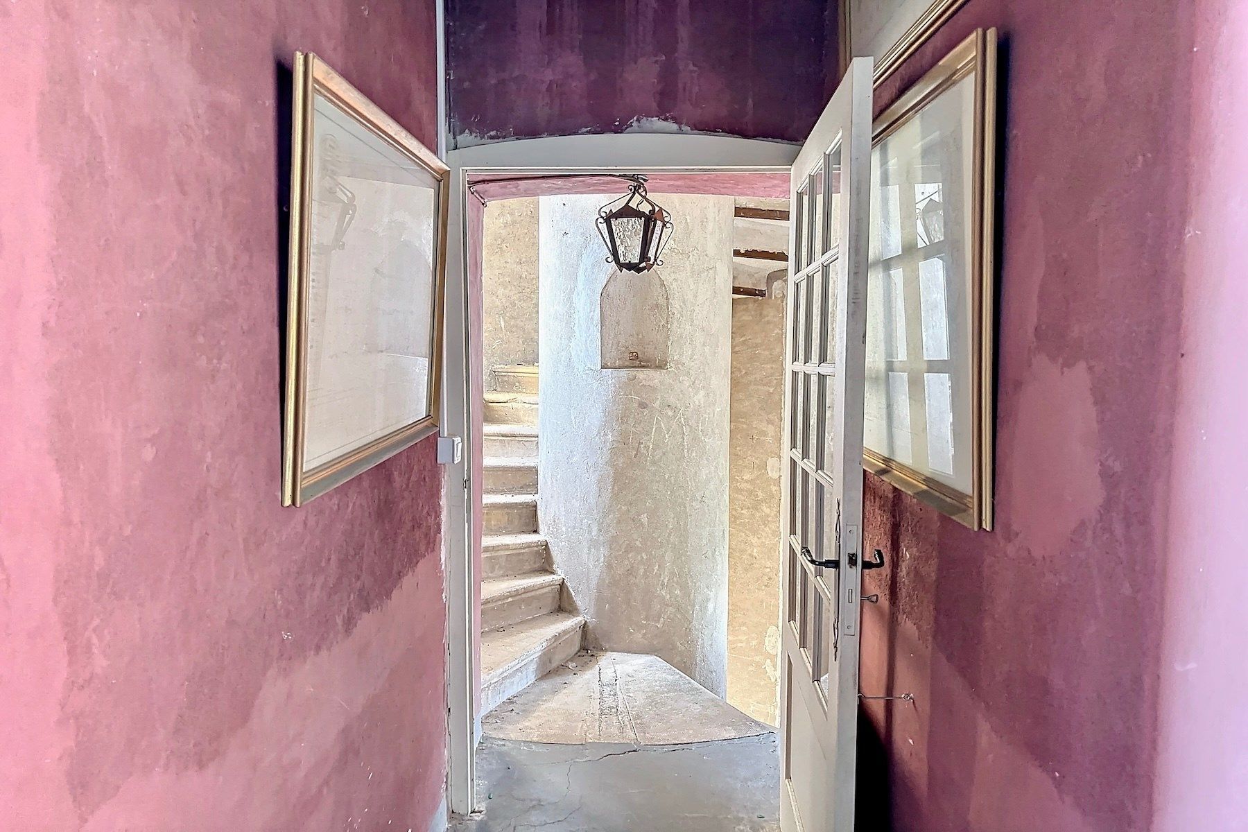 château 9 Pièces en vente sur PONT ST ESPRIT (30130)