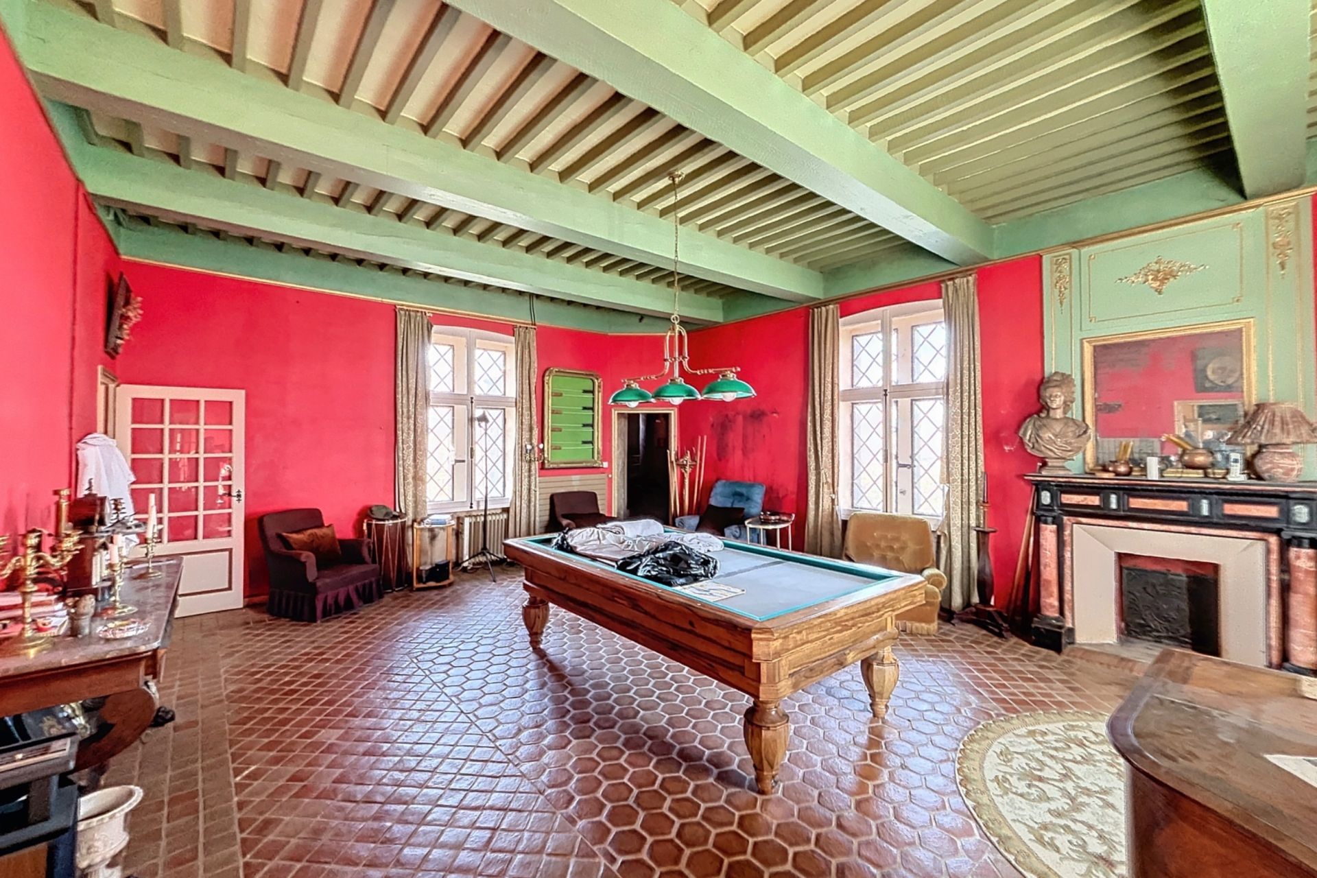 château 9 Pièces en vente sur PONT ST ESPRIT (30130)