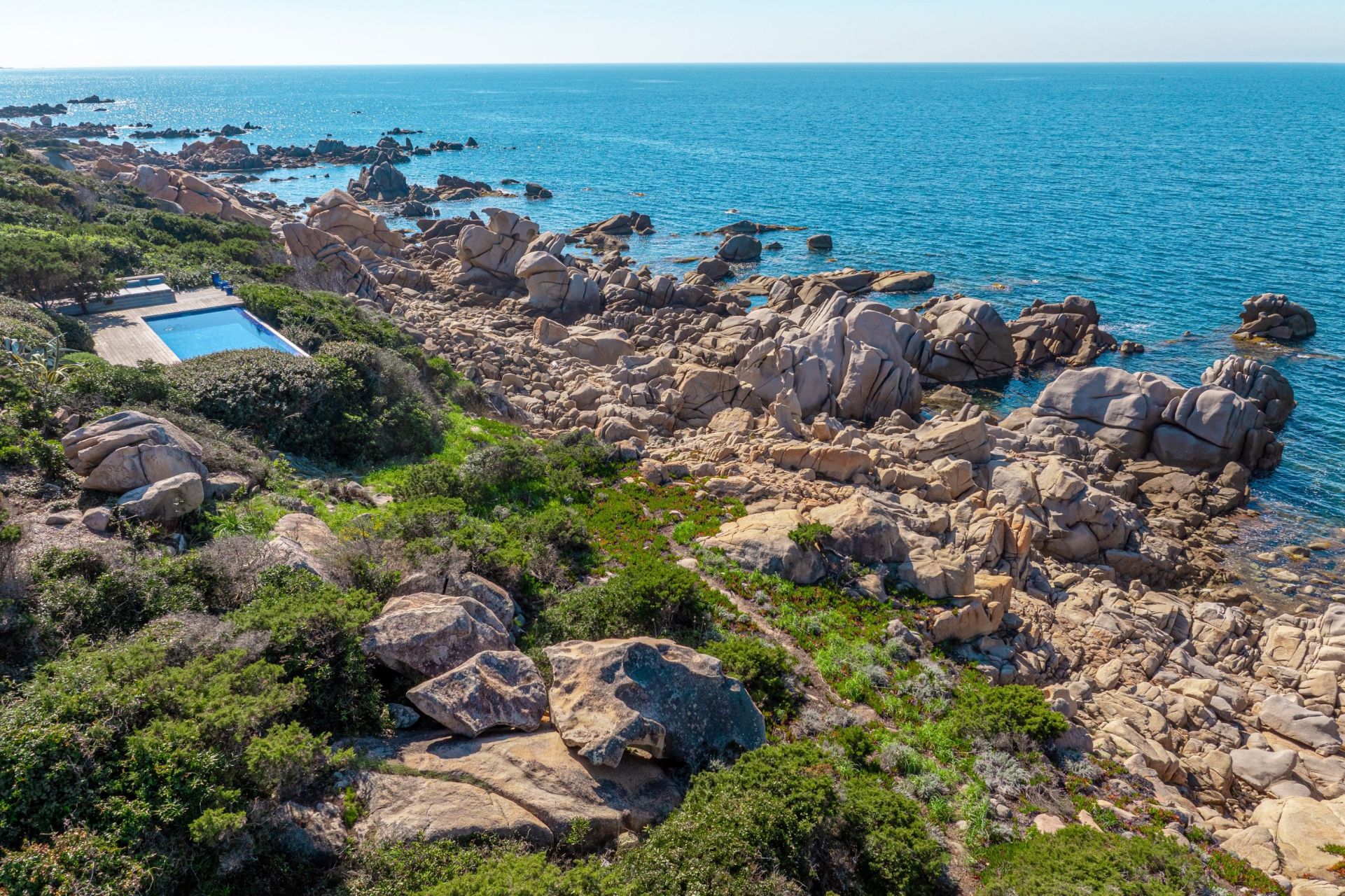 luxury villa 11 Rooms for sale on COTI CHIAVARI (20138)
